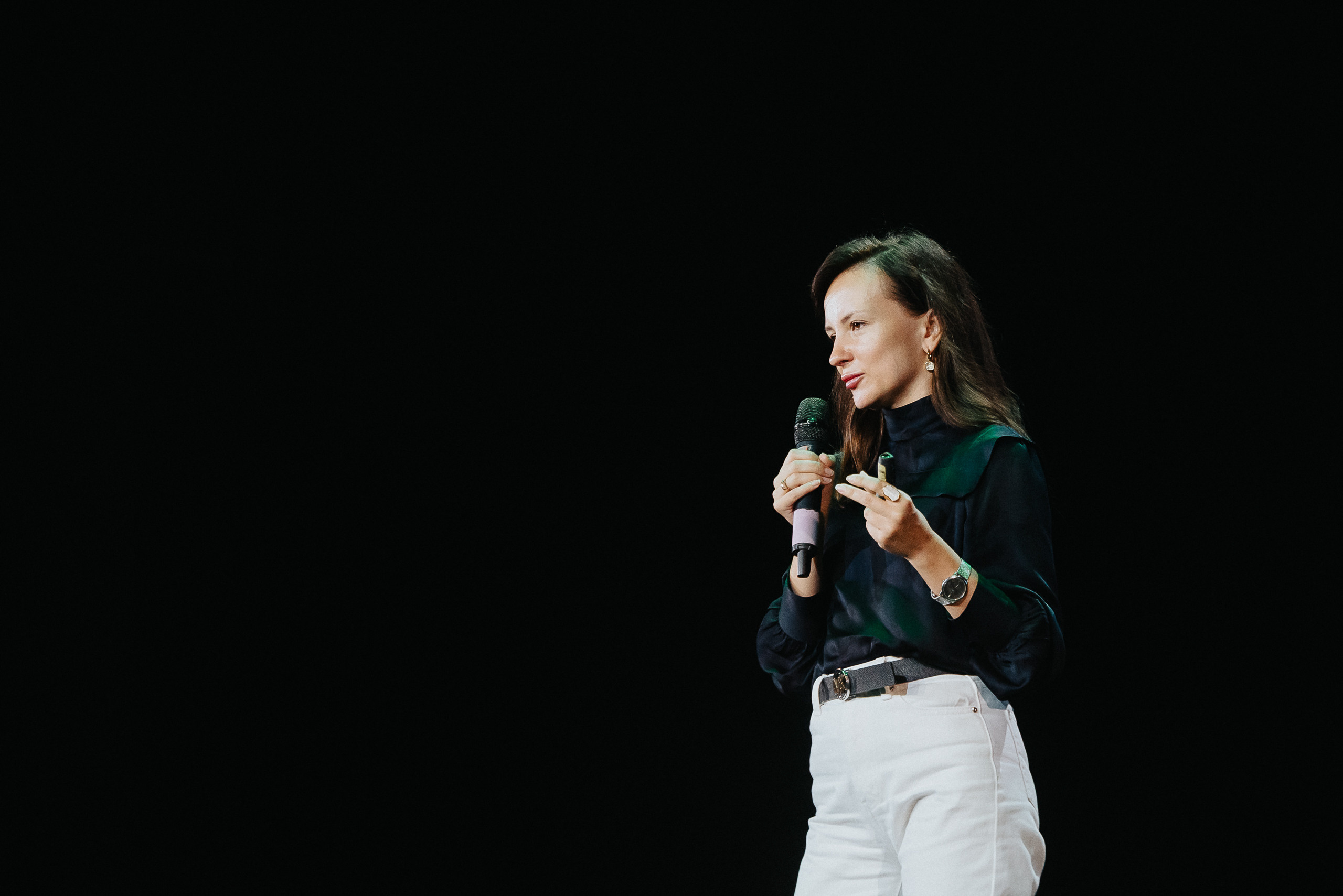 04.08.2023 — Бизнес-форум «Выжившие в Сибири». Репортажный фотограф в Кемерово