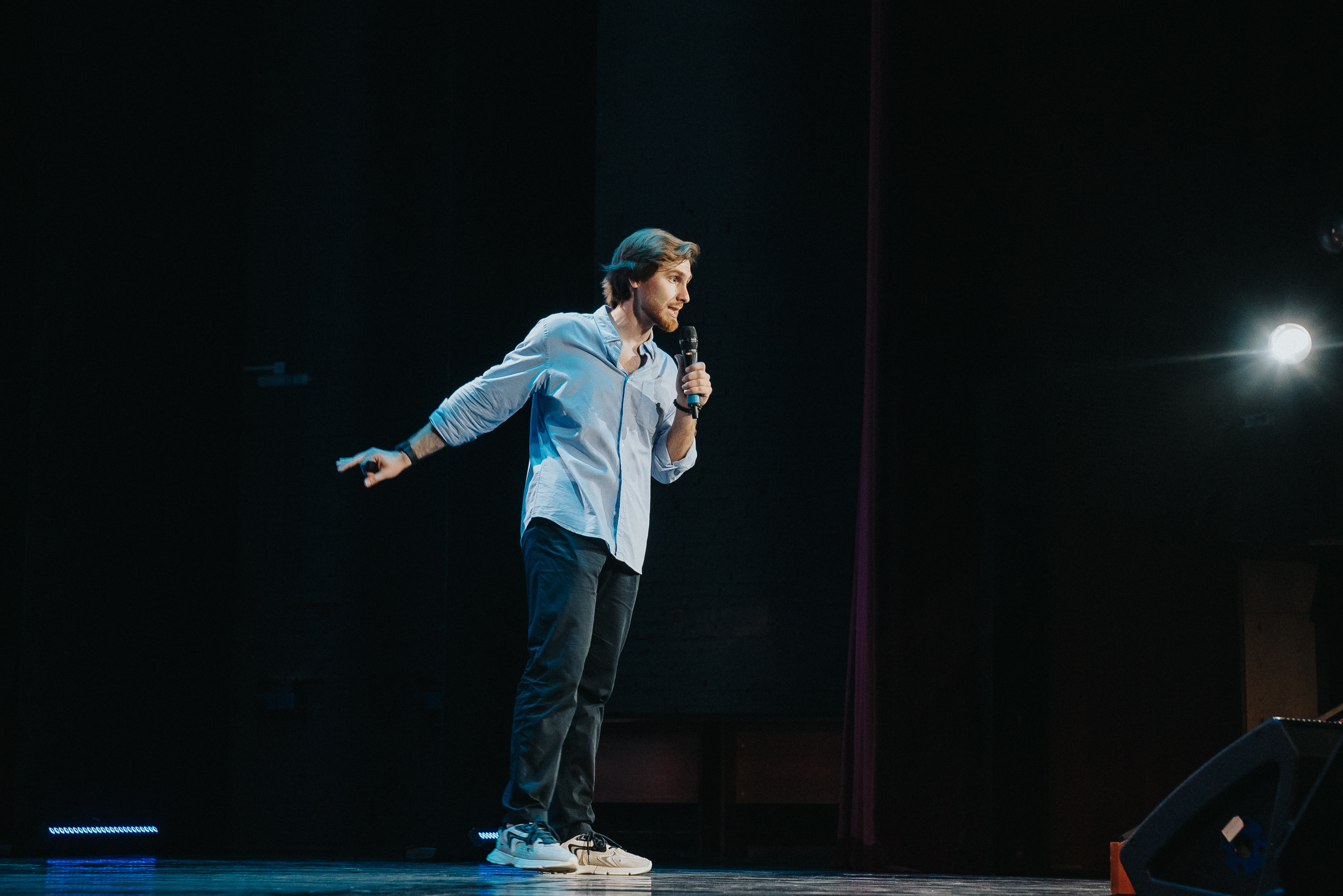 04.08.2023 — Бизнес-форум «Выжившие в Сибири». Репортажный фотограф в Кемерово