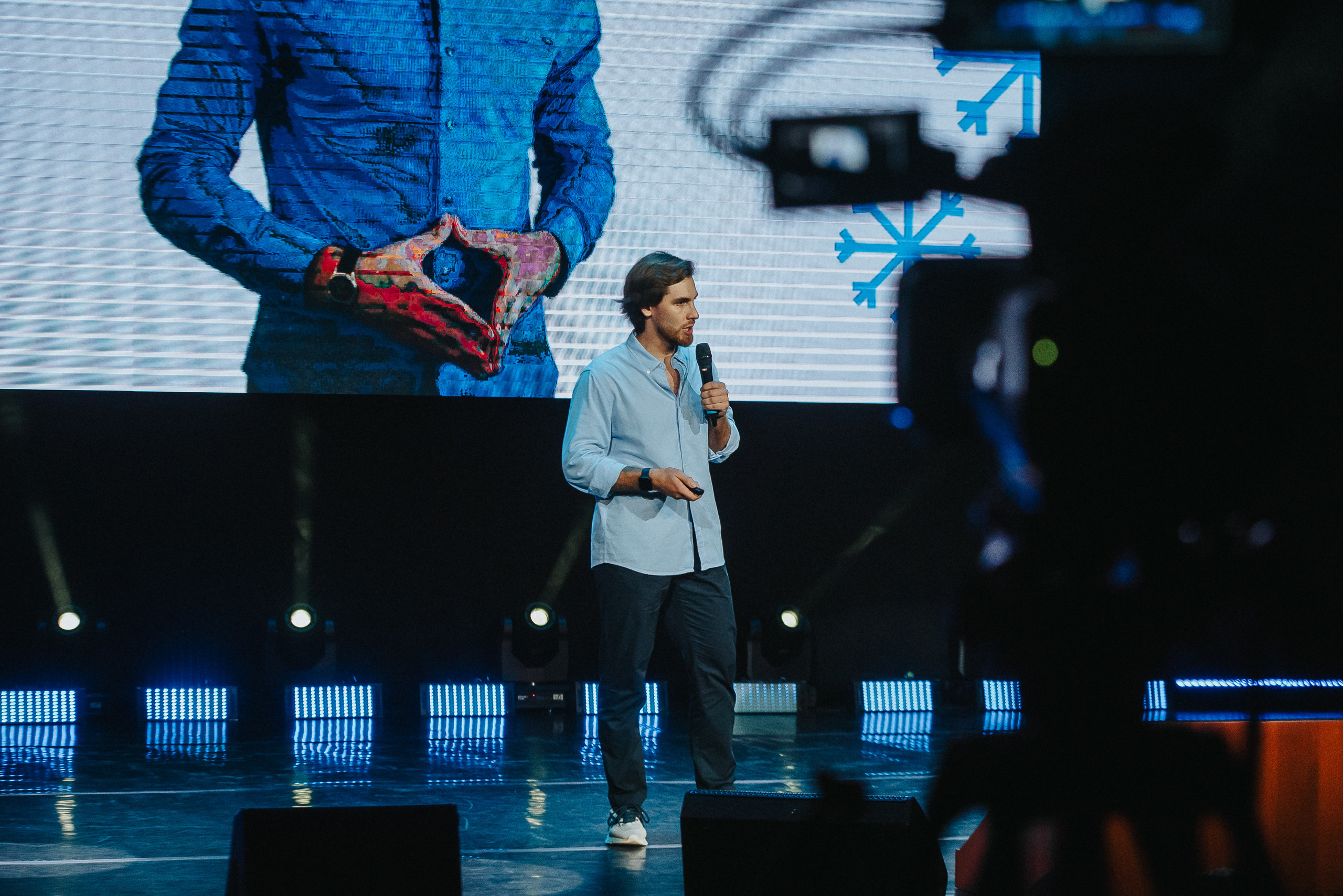 04.08.2023 — Бизнес-форум «Выжившие в Сибири». Репортажный фотограф в Кемерово