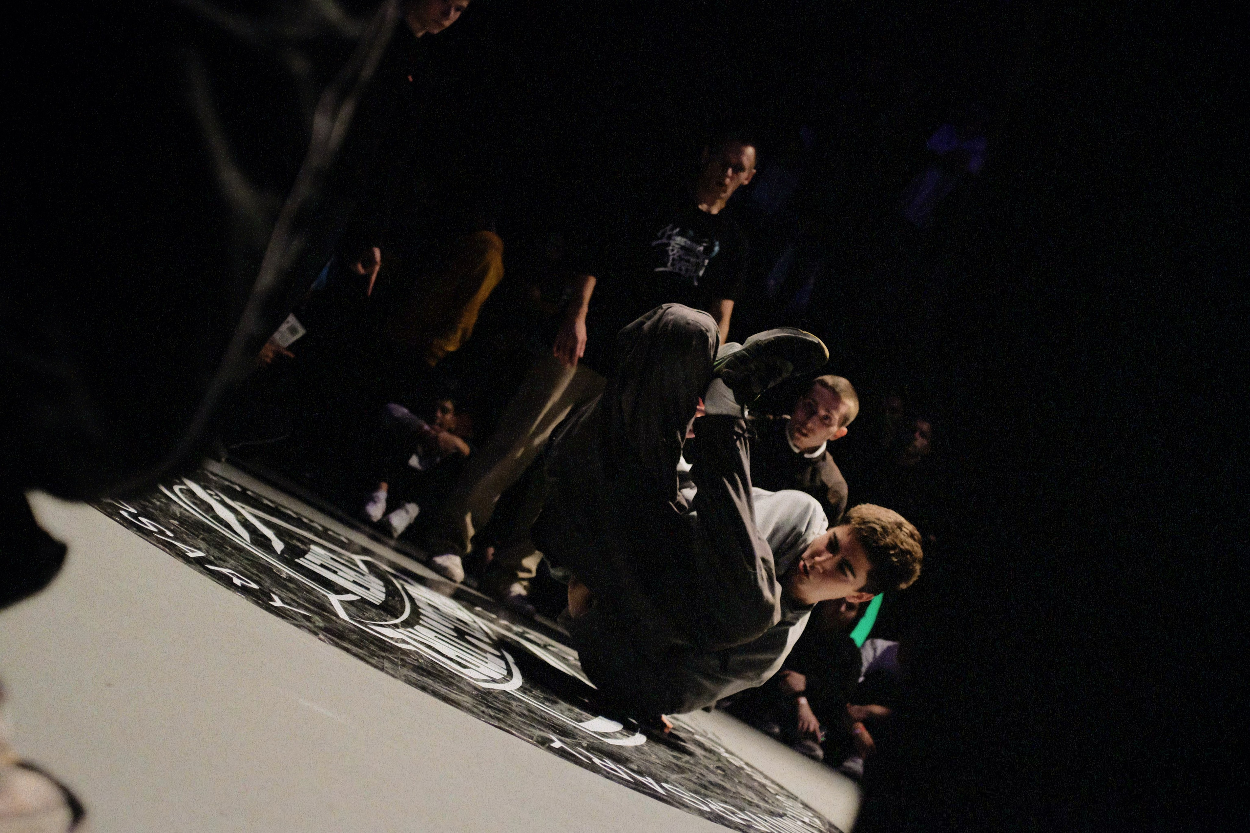 Танец. Аня белка — художница и фотограф