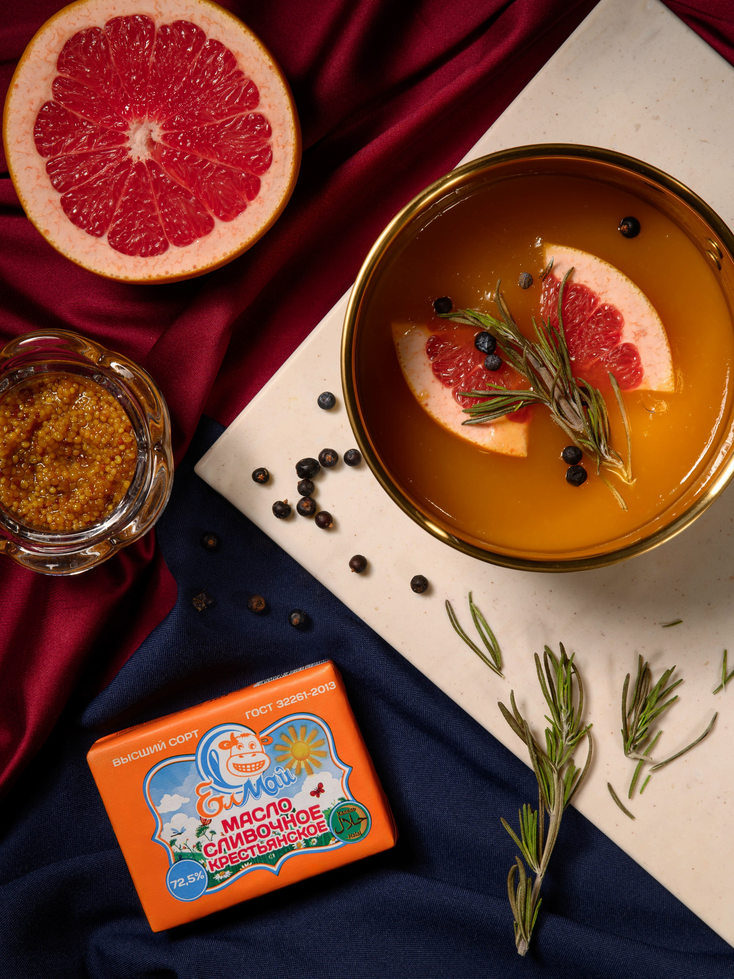 Елмай. Каустика — предметная фотостудия для брендов