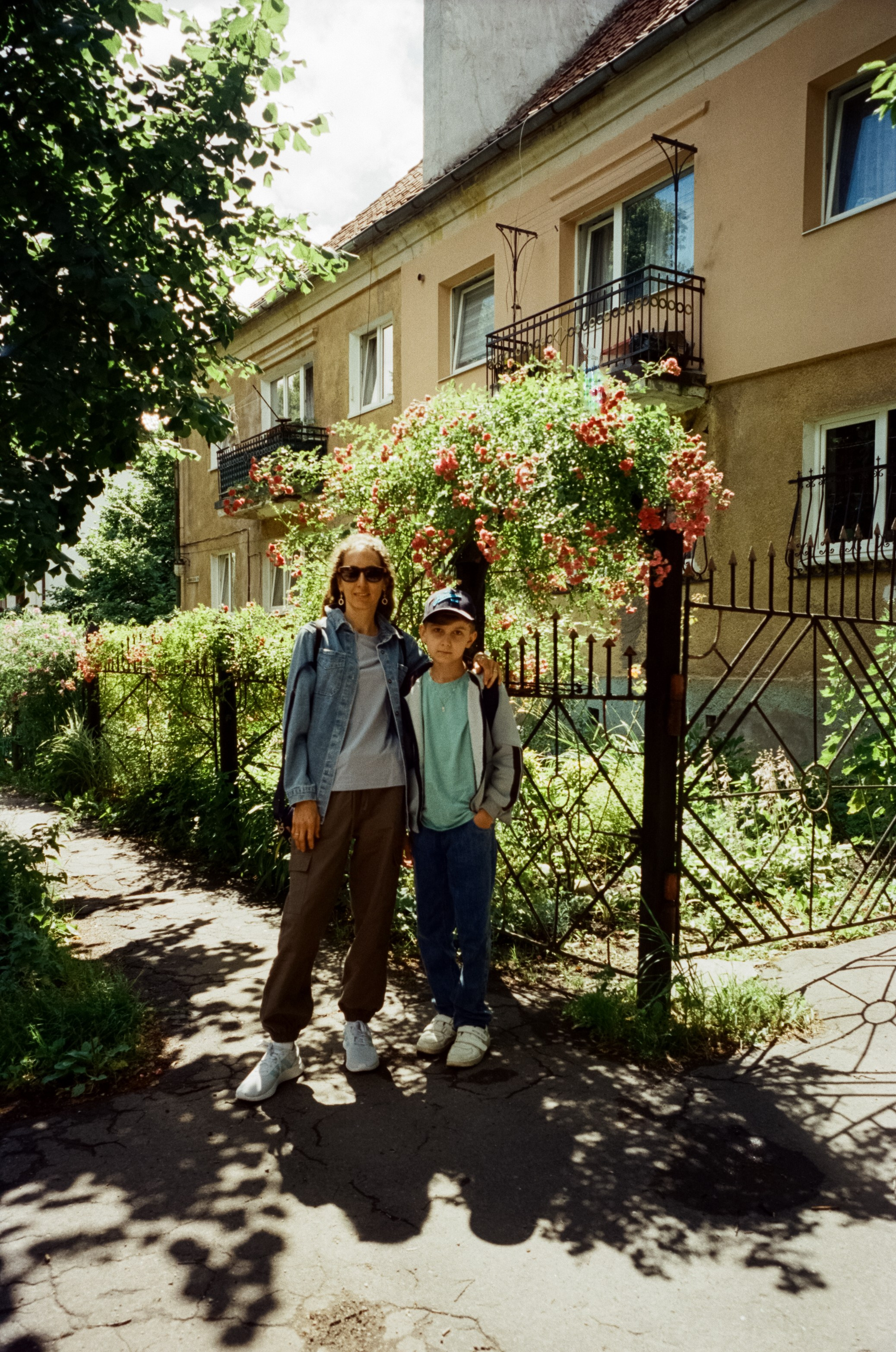 Район Амалиенау и кафе Amalienau Breakfast в Калининграде. Фотограф-документалист Мария Осокина