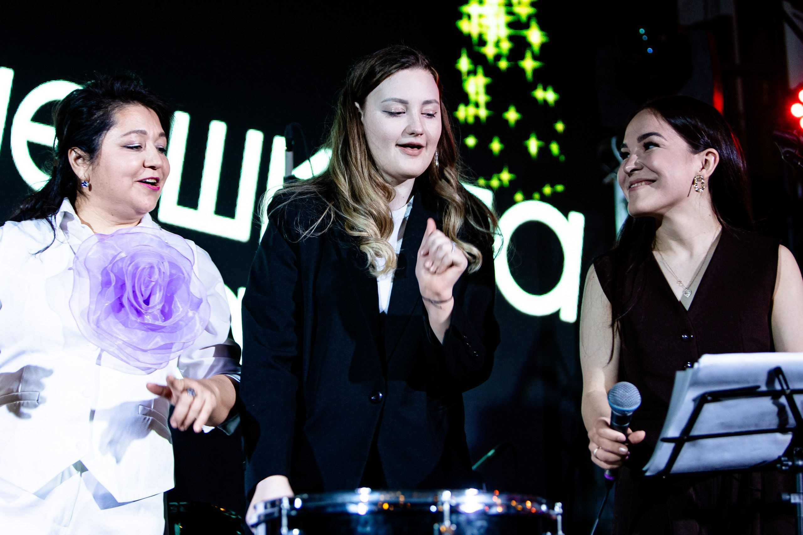 08.12 Не школа вокала. Команда специалистов в мире фотографии и видео. Детский фотограф, семейный фотограф