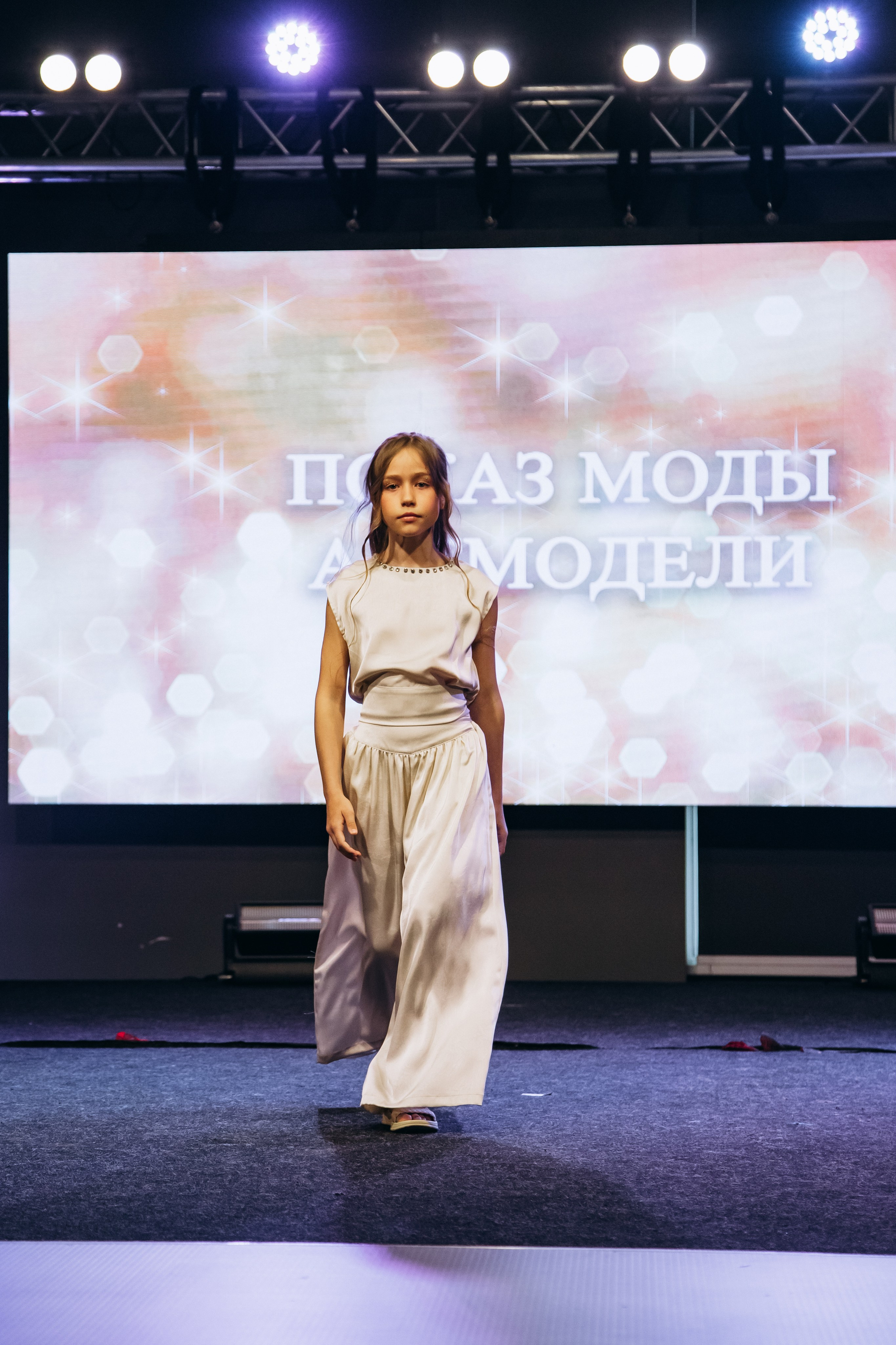 Показ мод | АртМодели. Фотограф Михайлова Анастасия | Белгород