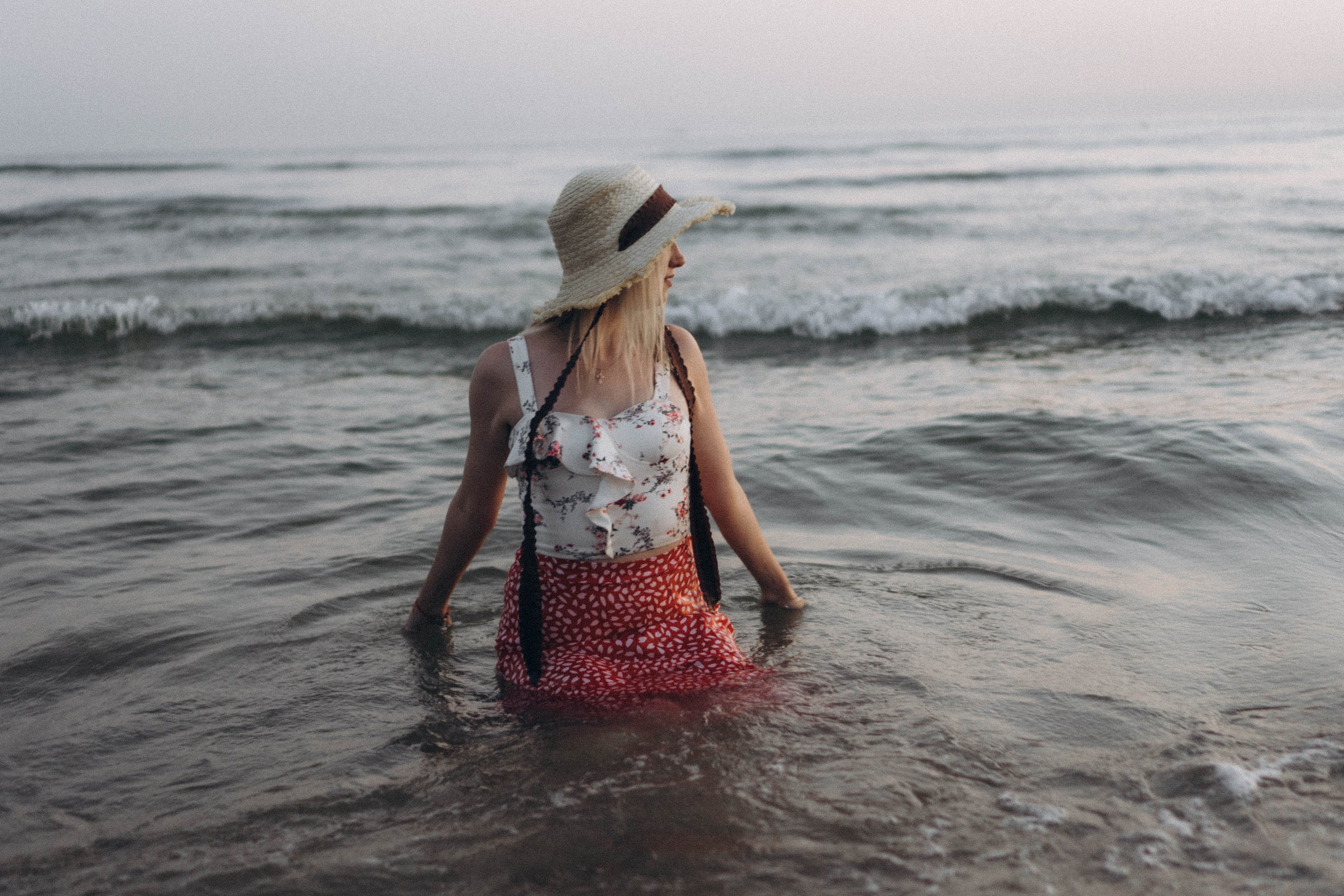 Июльский вечер на берегу черного моря. Профессиональный фотограф, Санкт-Петербург — Виктория Богомолова