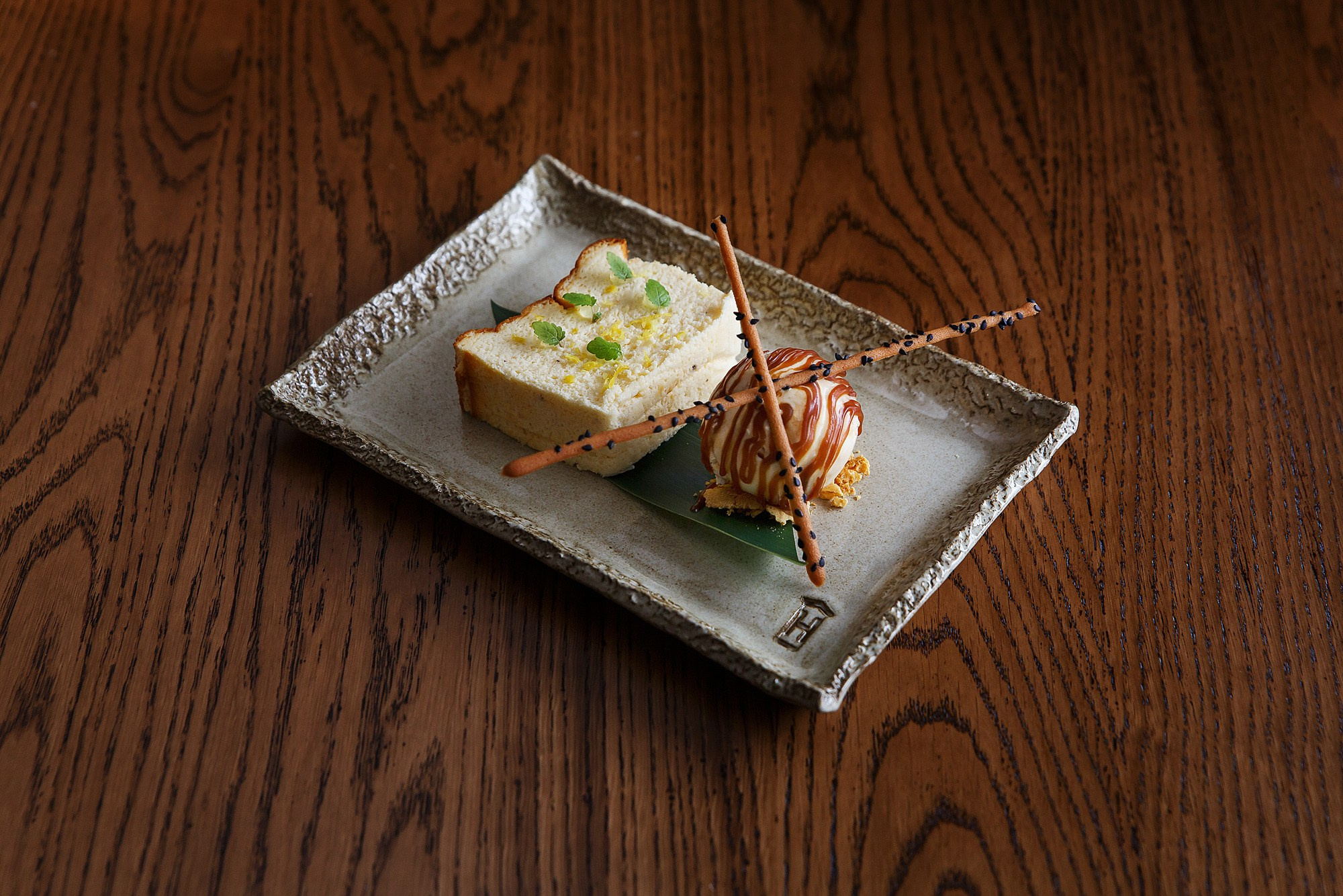 Hibiki. Фотограф Ксения Колесникова. Интерьерная и портретная съемка в Москве