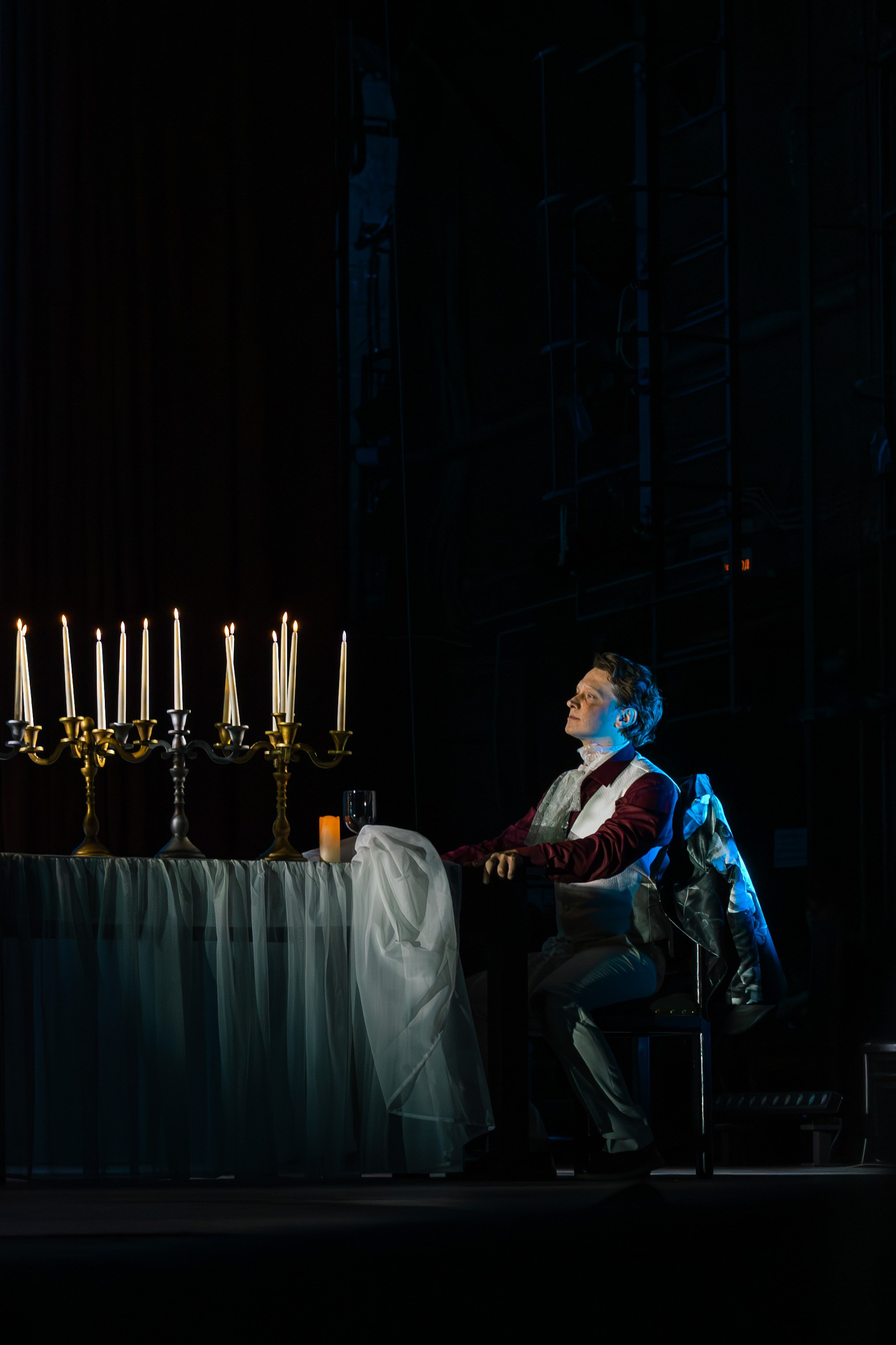 Театр Юного Зрителя «Маленькие трагедии». Фотограф Марк Файзулин