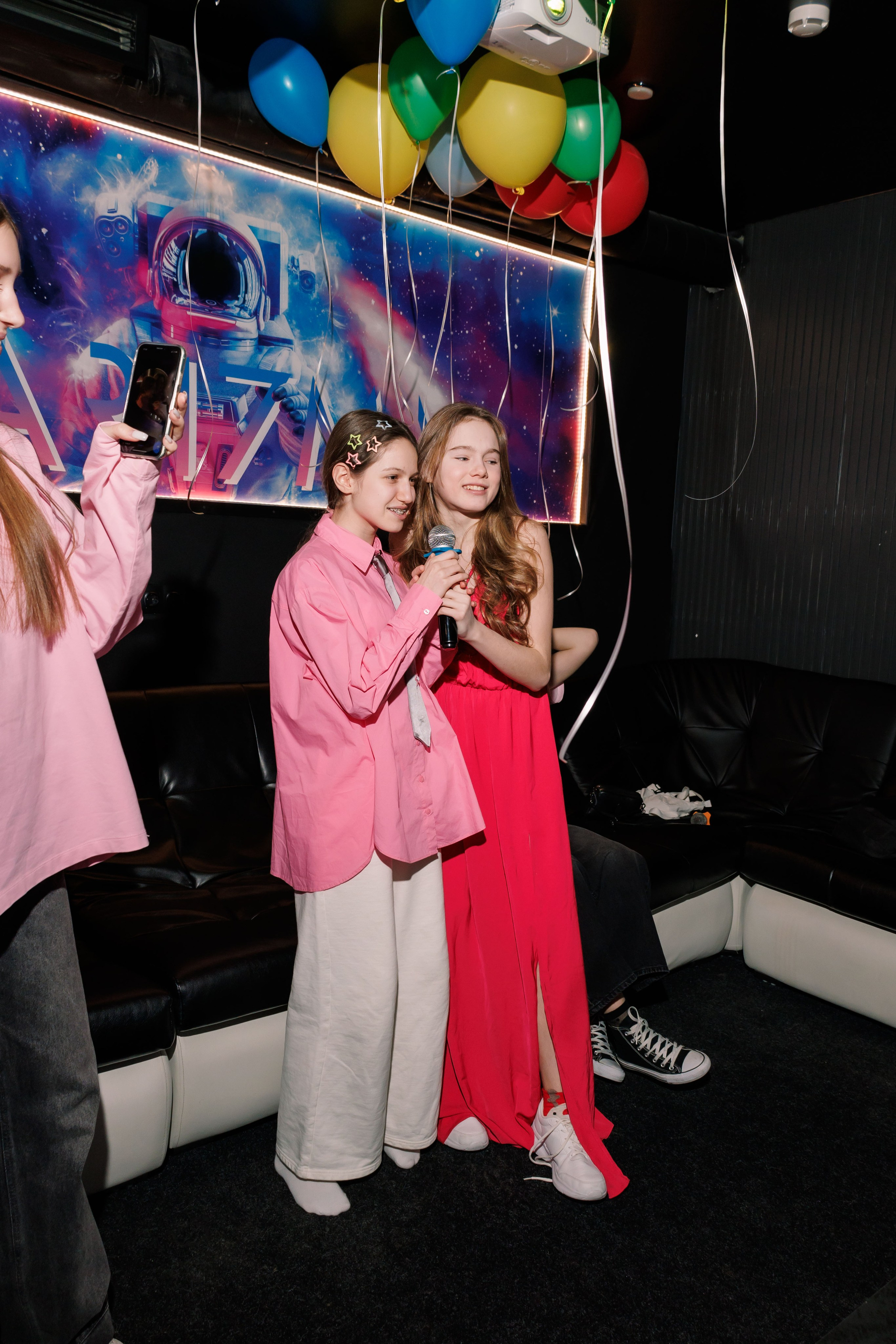 День Рождения в караоке. Фотограф в Москве Дмитрий Емельянов