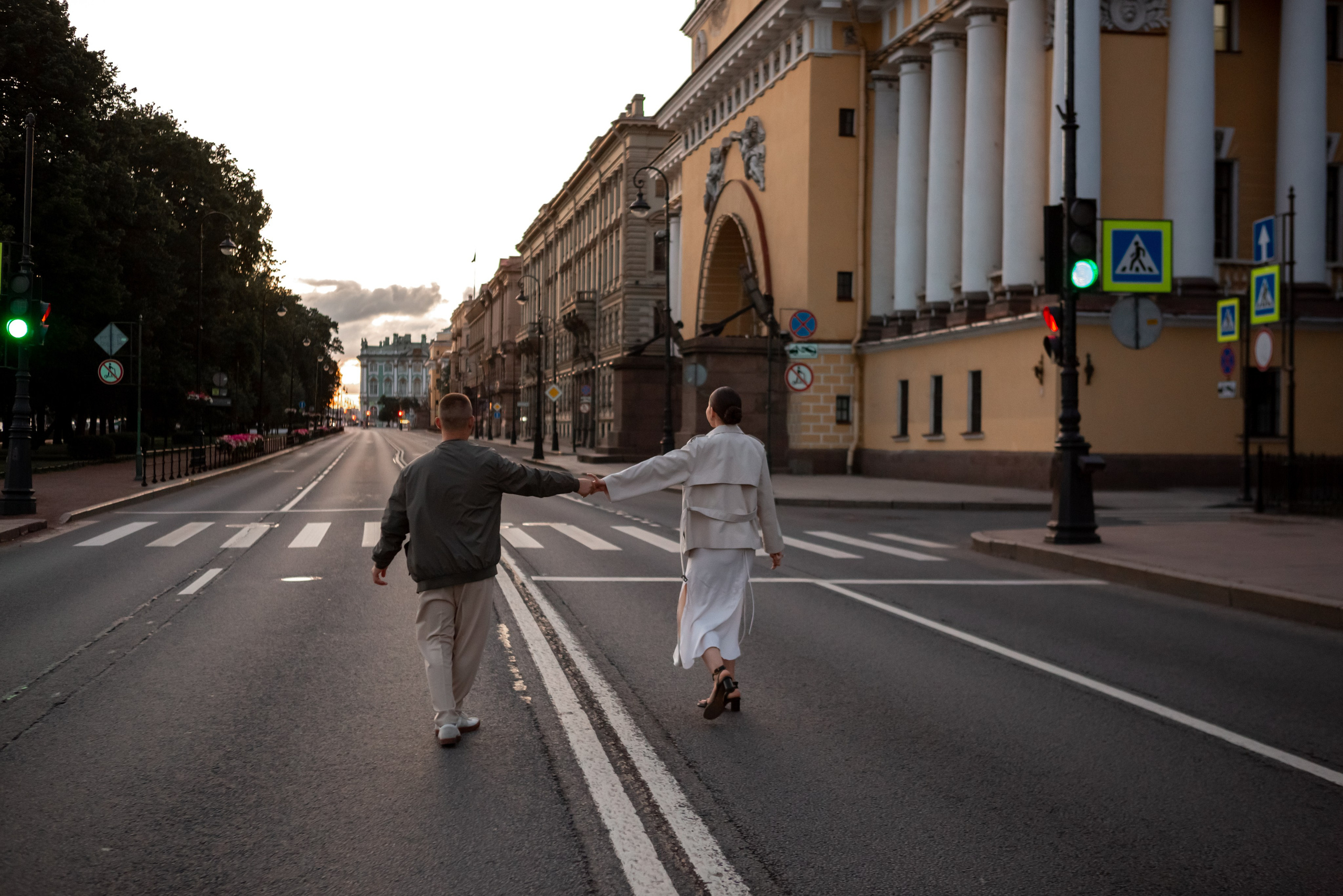 Фотопрогулка на рассвете в Петербурге