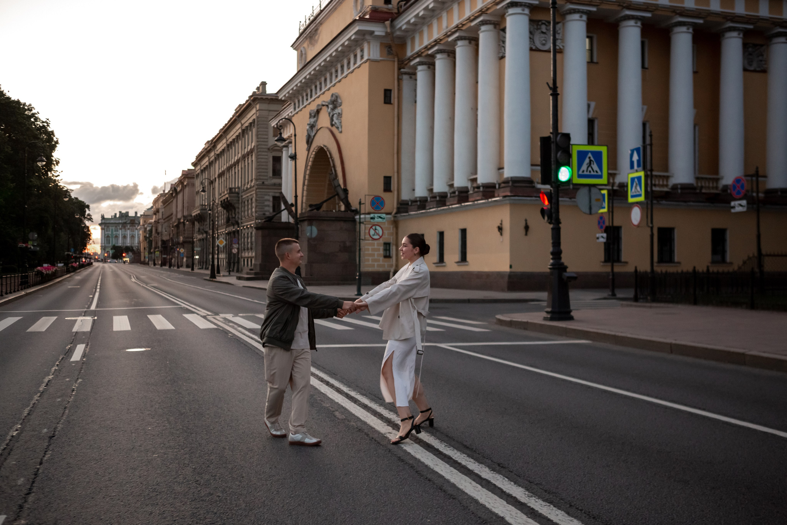Фотопрогулка на рассвете в Петербурге