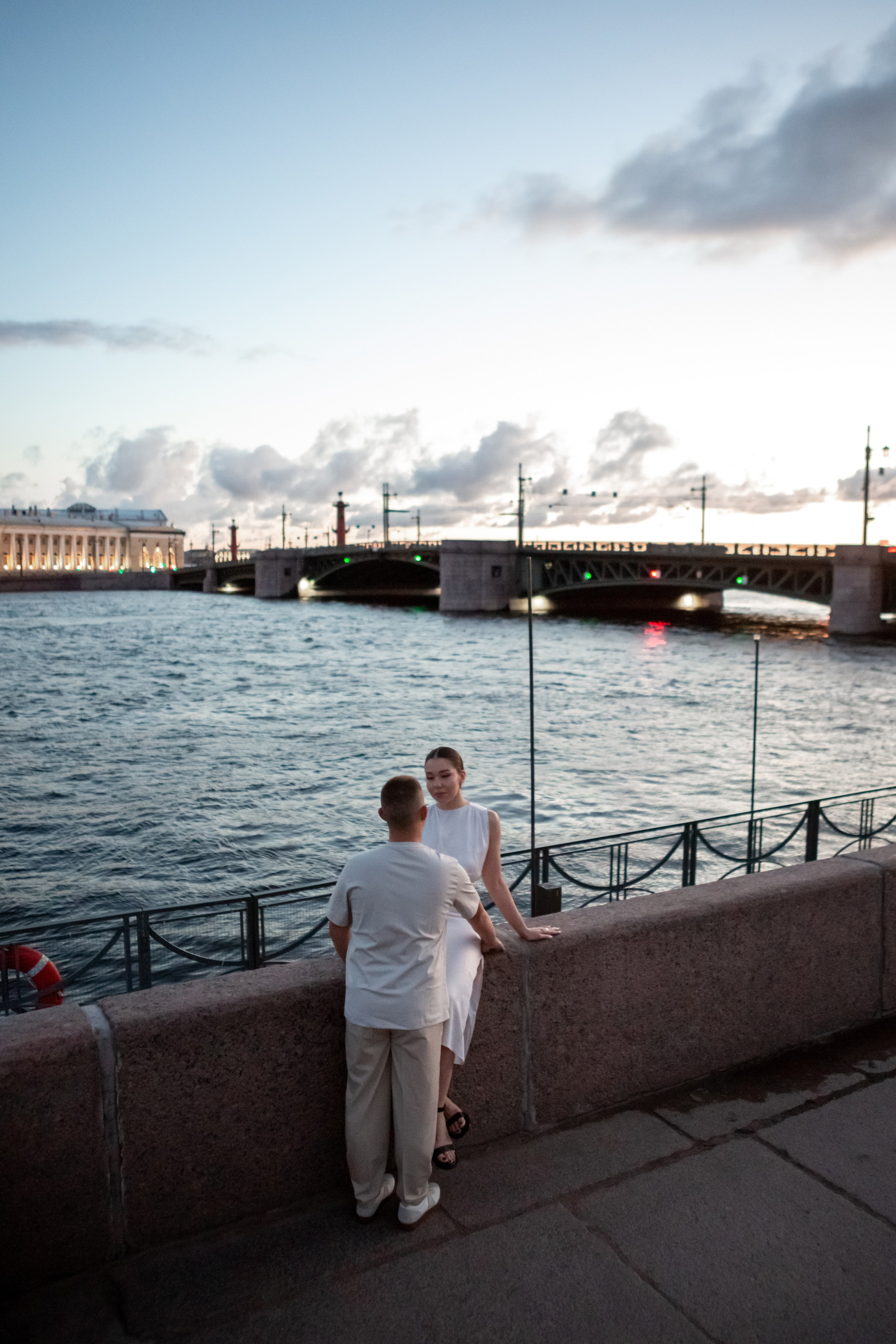 Фотопрогулка на рассвете в Петербурге