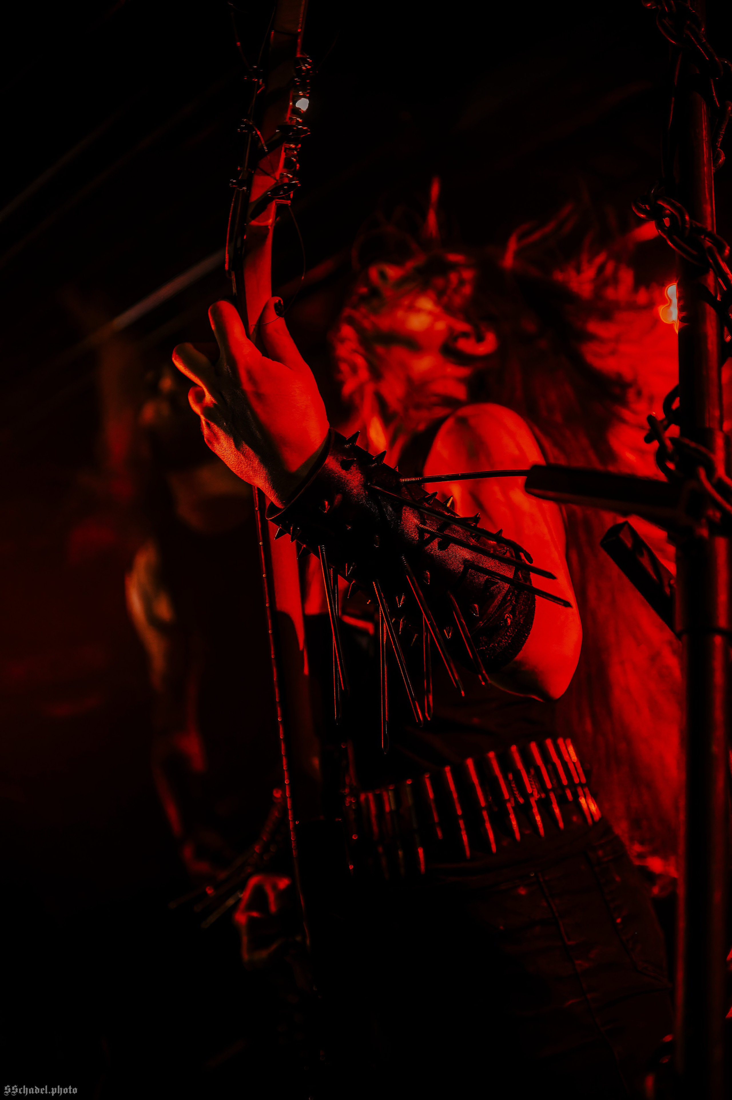 Frostlagte Måne 18.10.25. We will make everything metal!