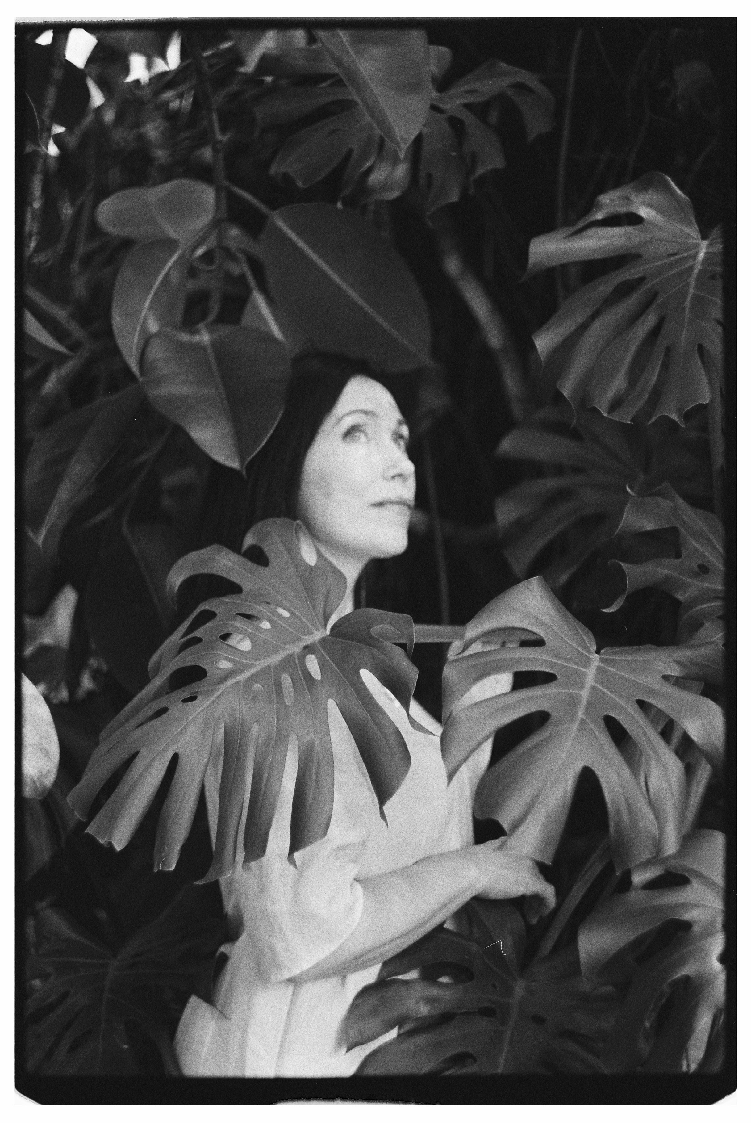 Портретная фотосессия на пленку в Оранжерее Таврического сада, СПб. Светлана Гопанюк. Портретный фотограф. Санкт-Петербург. СПб