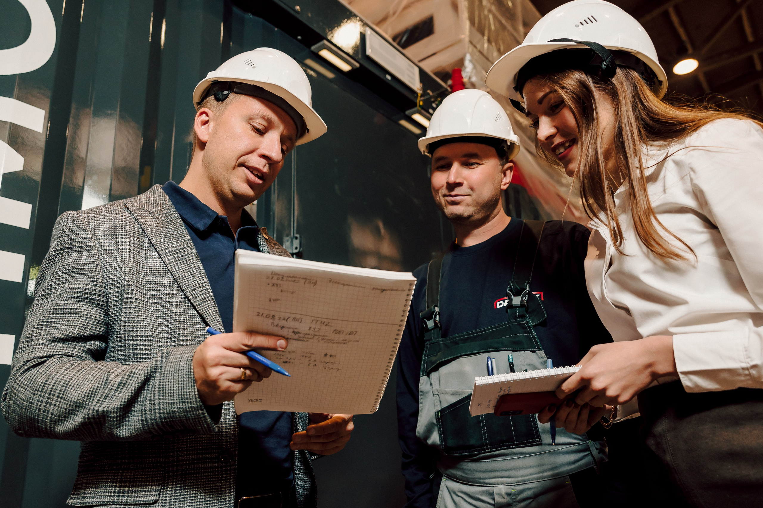 Datark — Совещание и производство. Лёшка Варзегов — фотограф