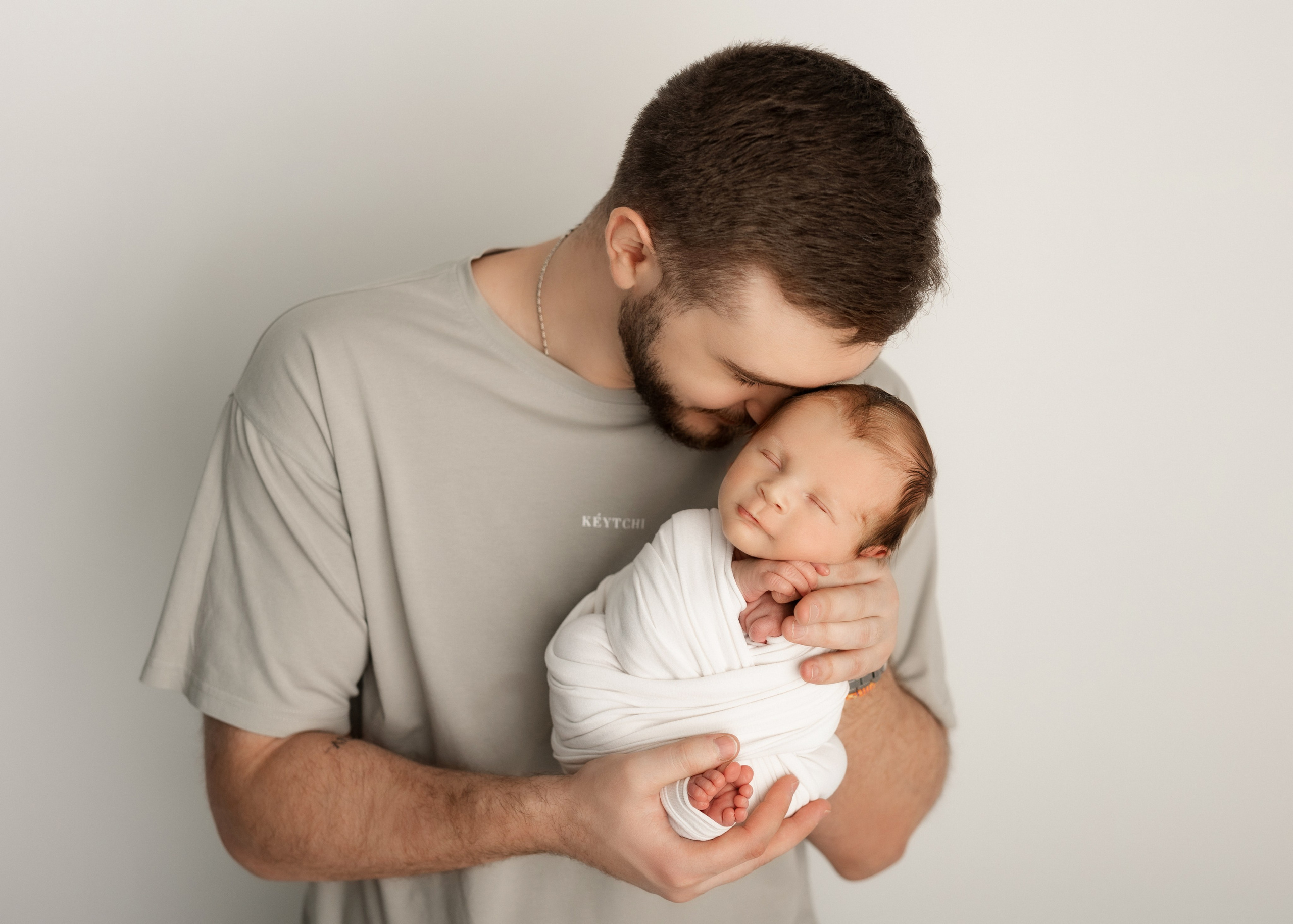 Фотосъёмка новорожденных. Фотограф Беременности и Новорождённых в Кемерово