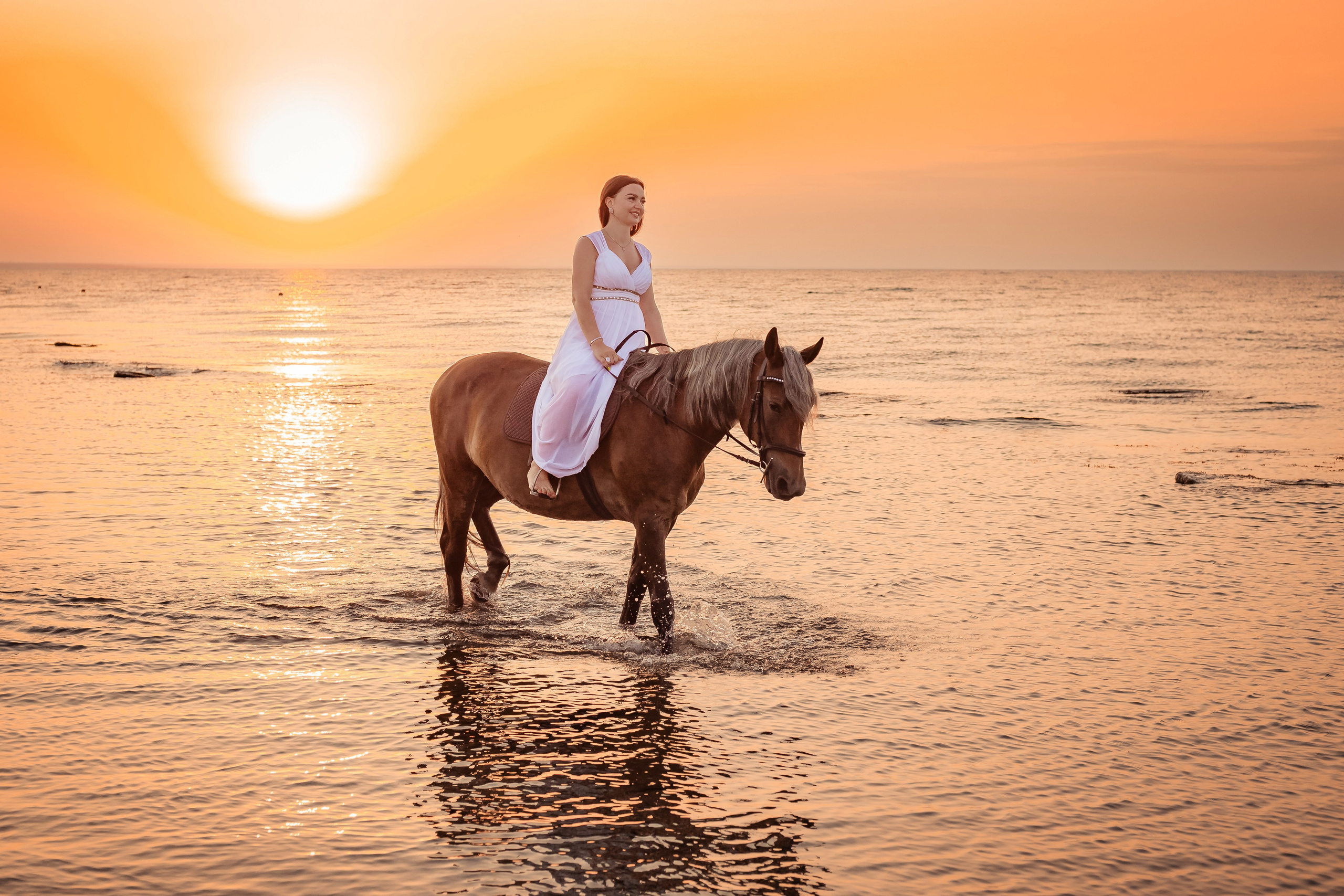 Фотосессия на море с лошадью. Фотограф в Феодосии Наталья Булгакова