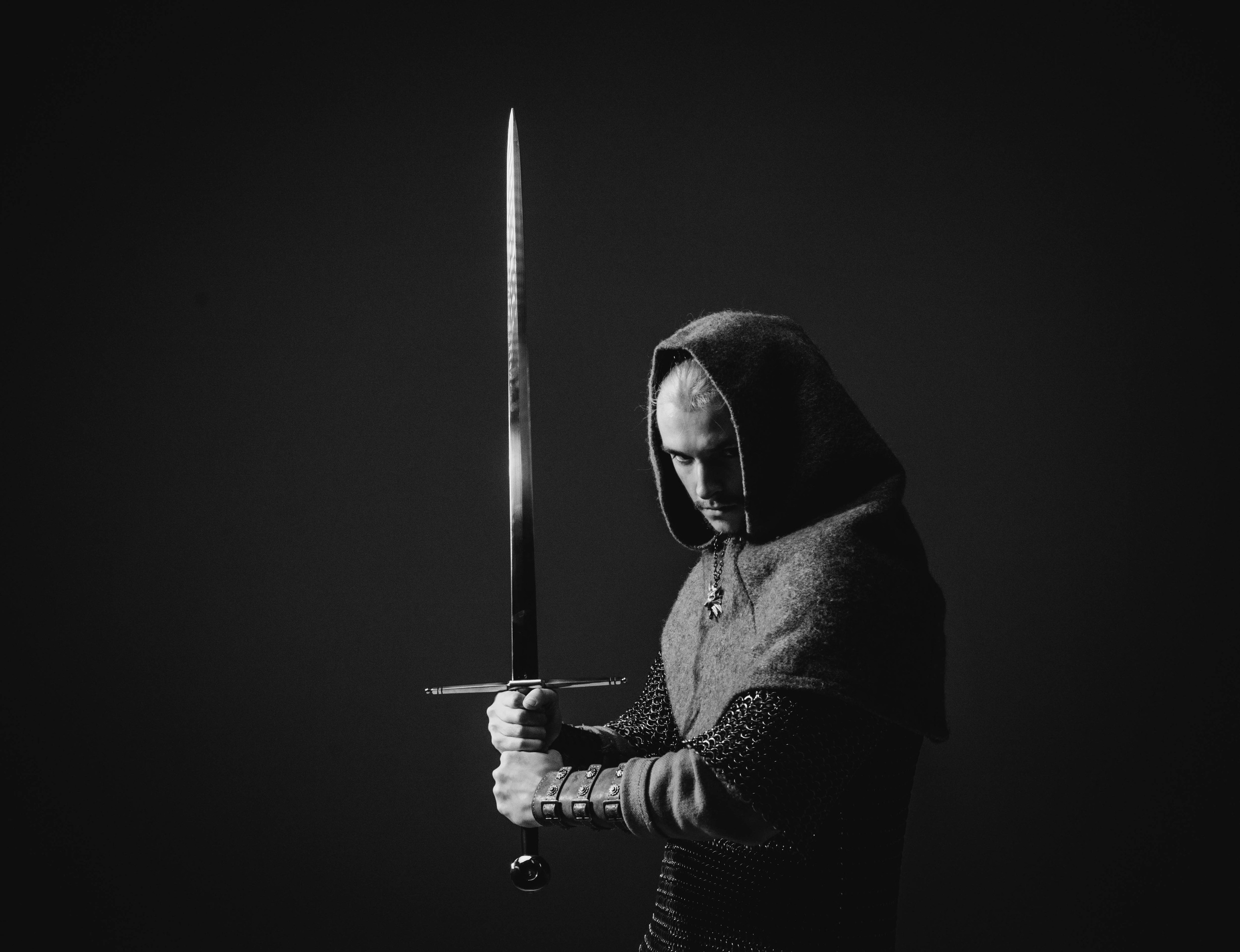 Ведьмак и брукса. Ab extra