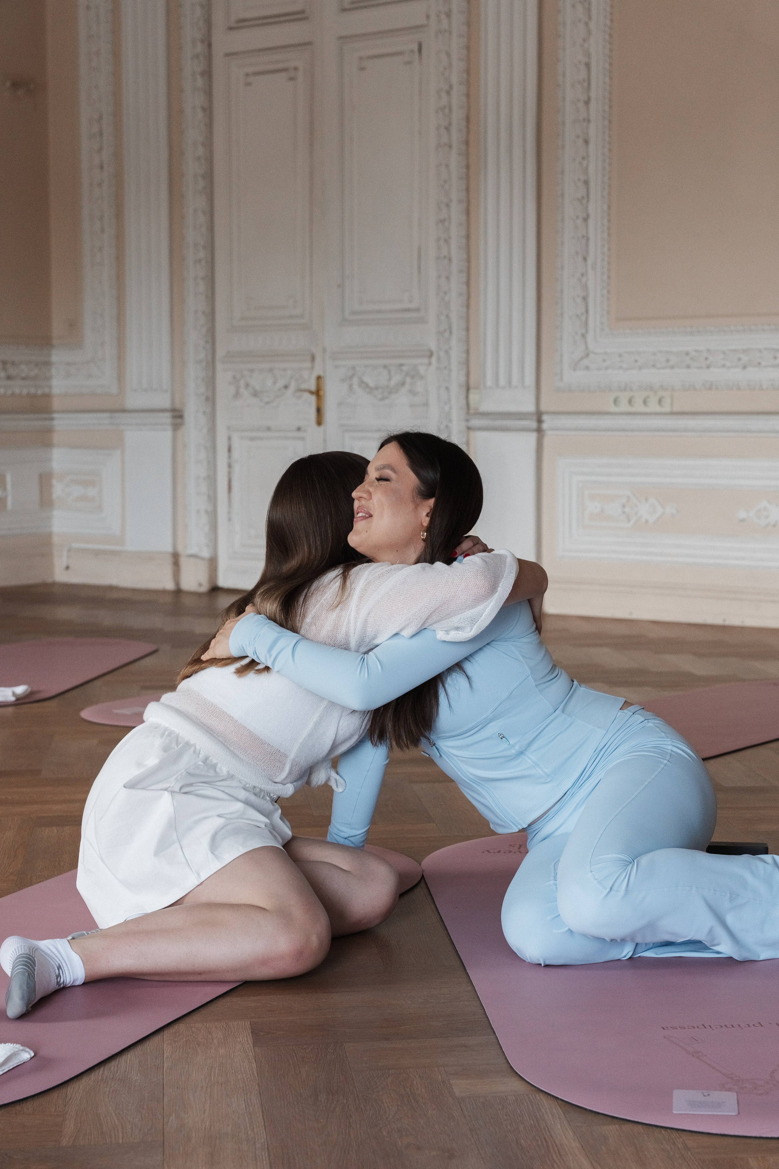 Растяжка во дворце, мероприятие mayyabelova_. Meyker Daria • Photographer in St. Petersburg