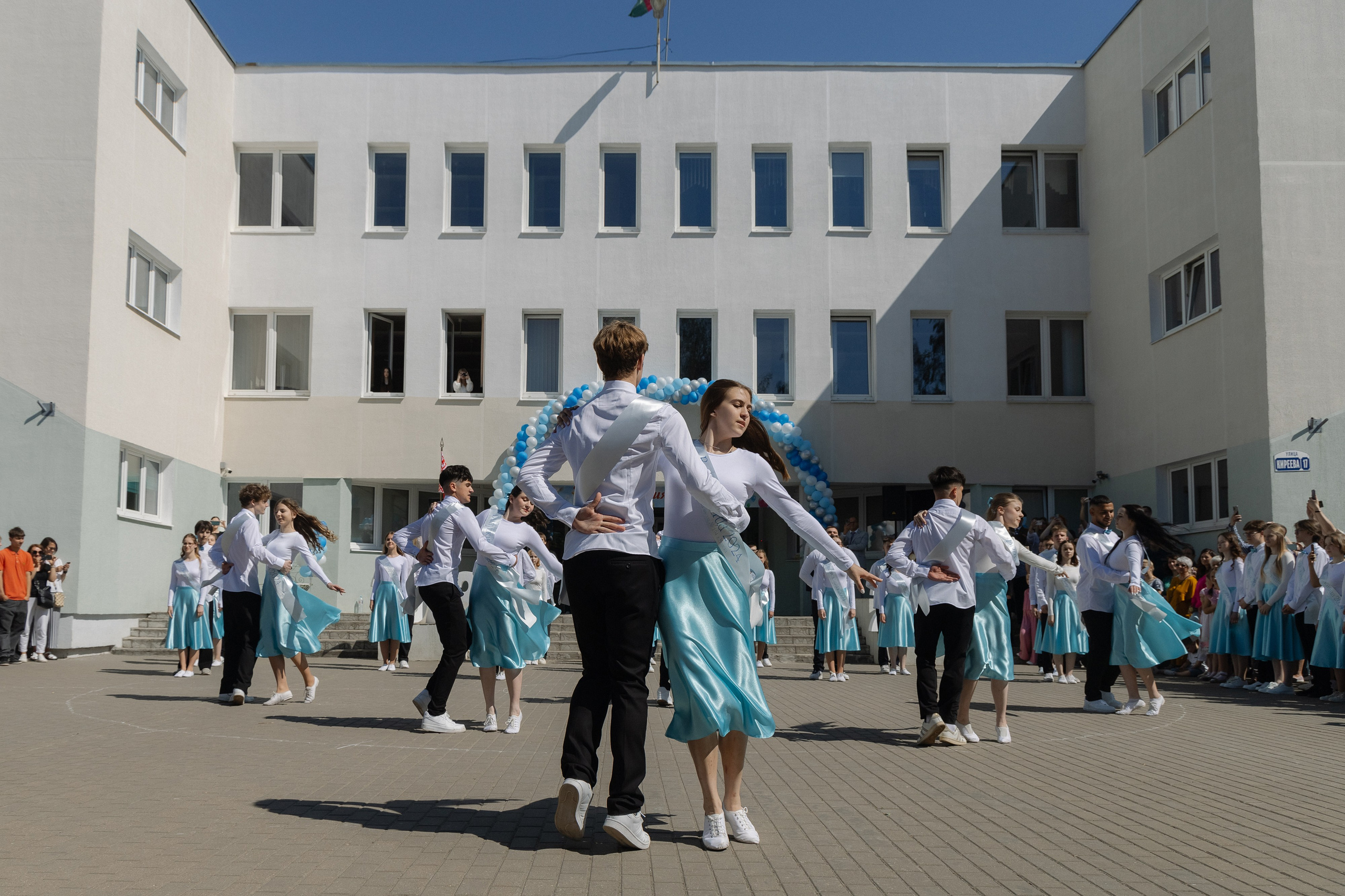Последний звонок 2024. Свадебный фотограф в Минске/Беларуси Сергей Спиридонов