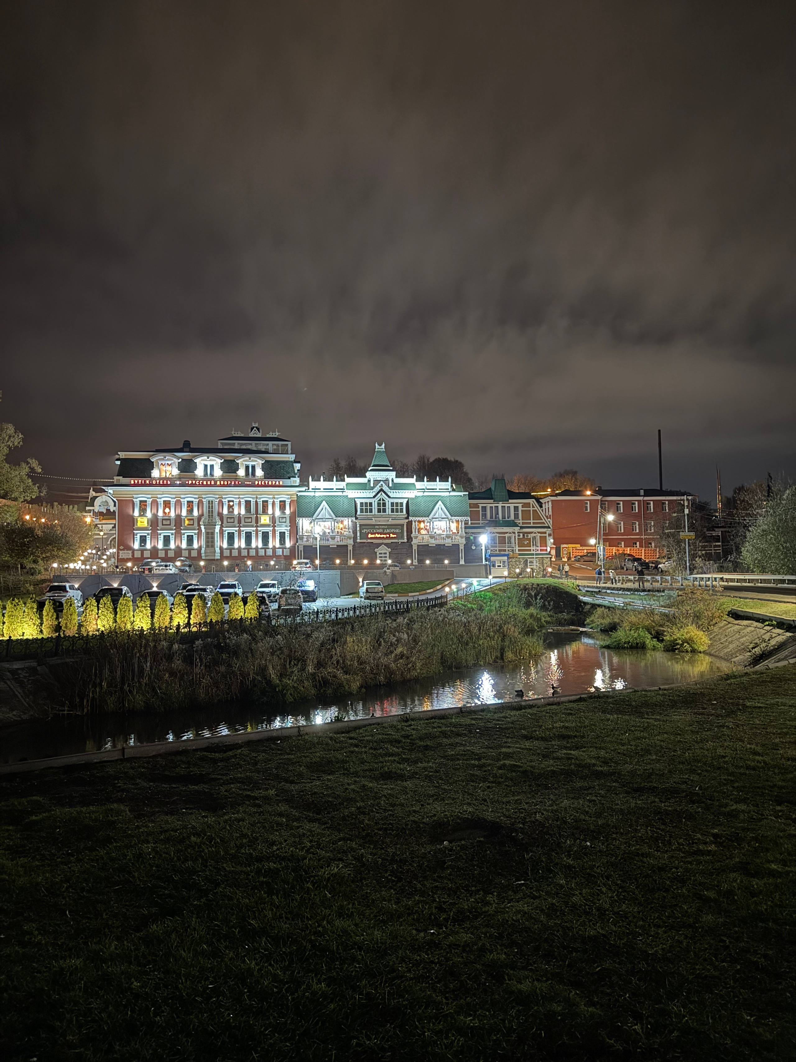 Фотопоток. Проект «Фотокладовка»: блог уличной фотографии в формате street photo