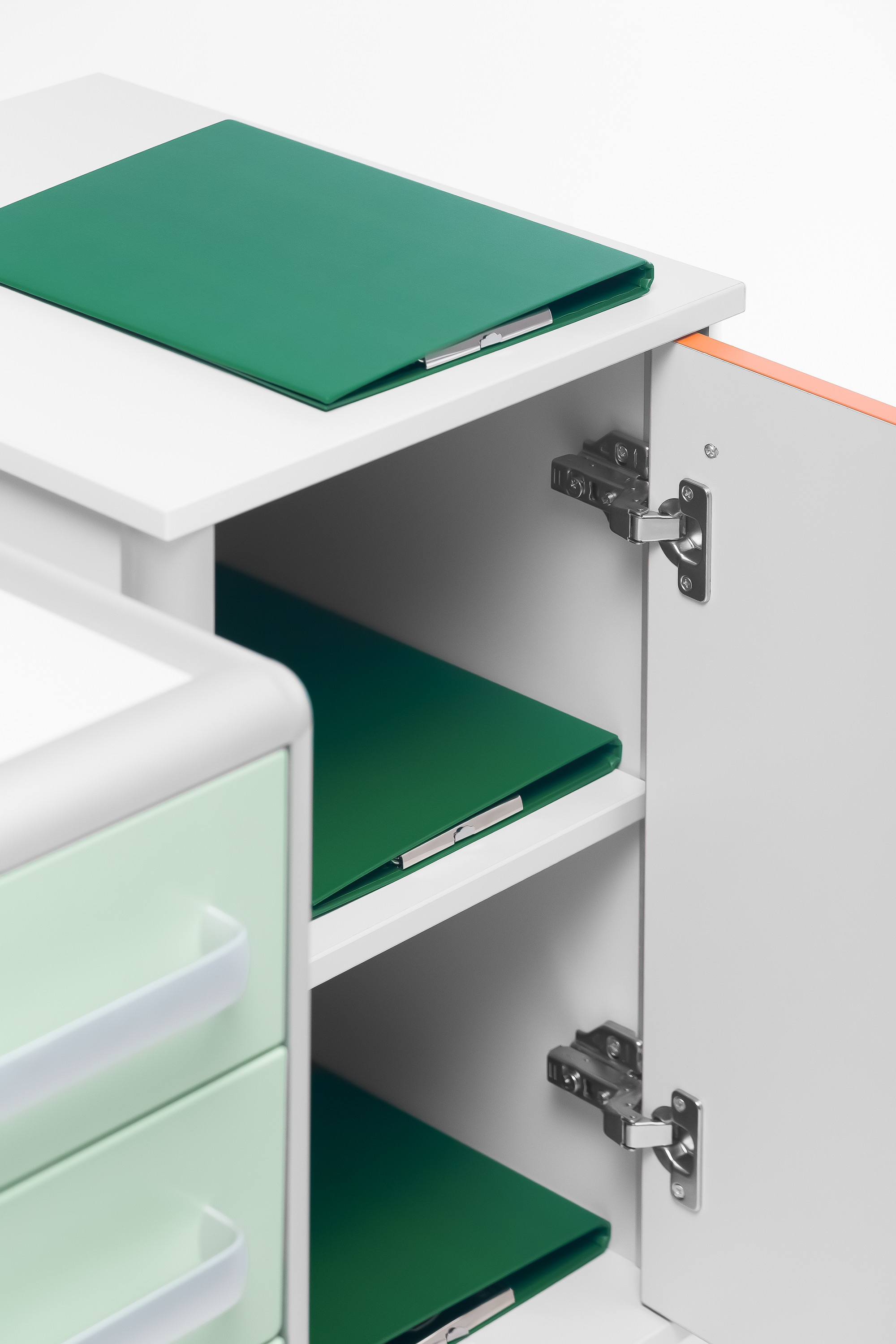 Доктор Мебель