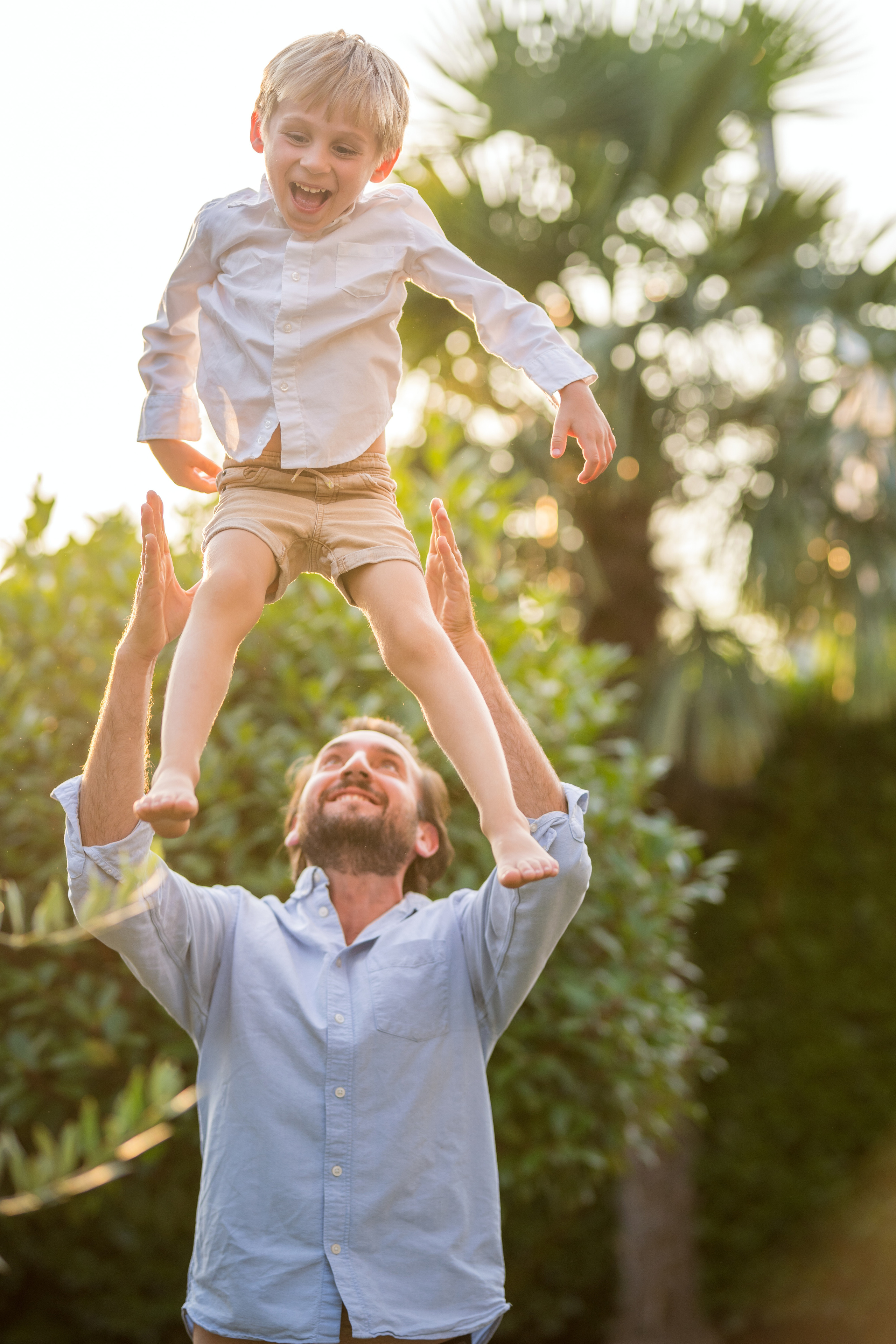 Family photo session in Podgorica, Montenegro. Kate Khaldeeva photographer in Saratov