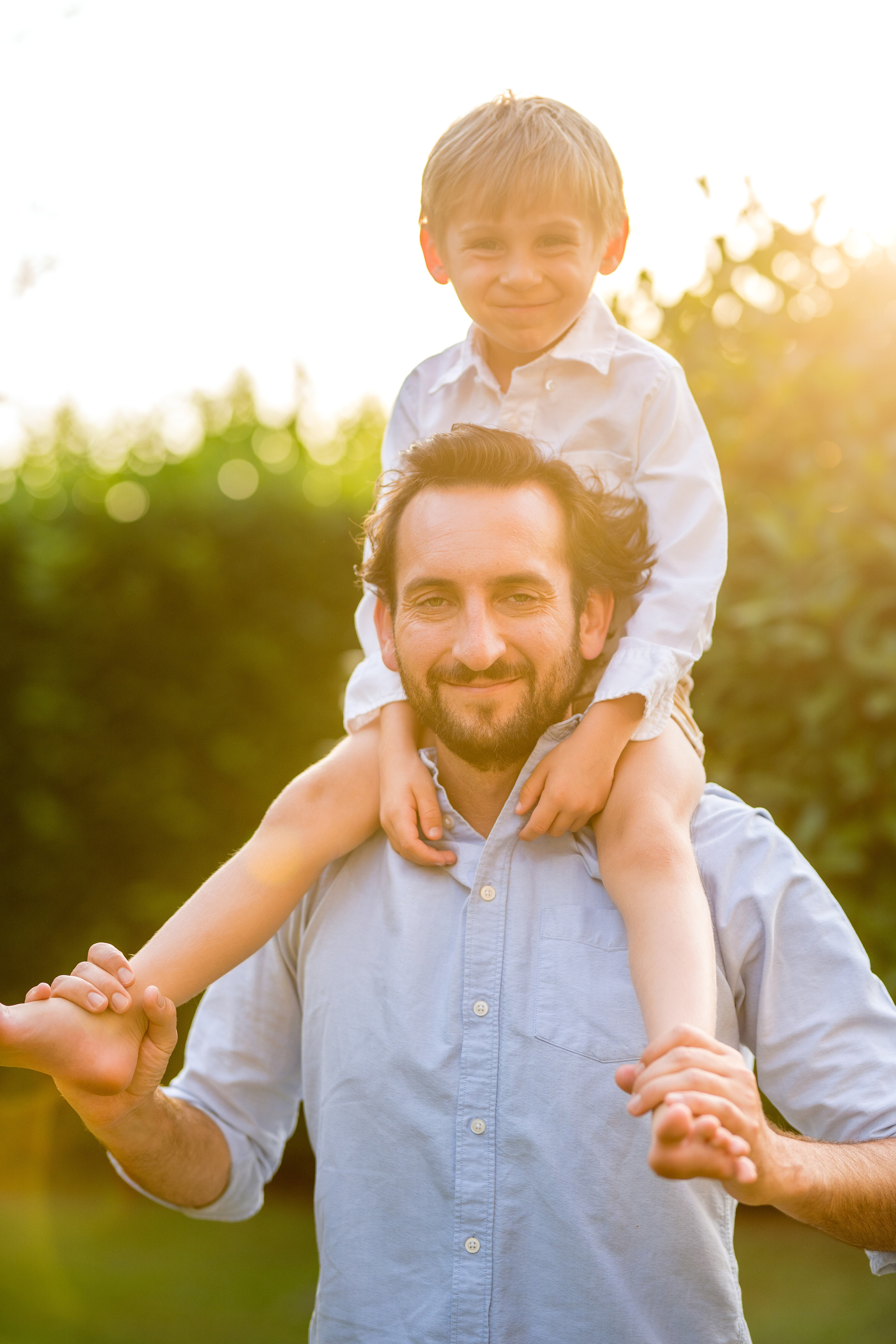 Family photo session in Podgorica, Montenegro. Kate Khaldeeva photographer in Saratov