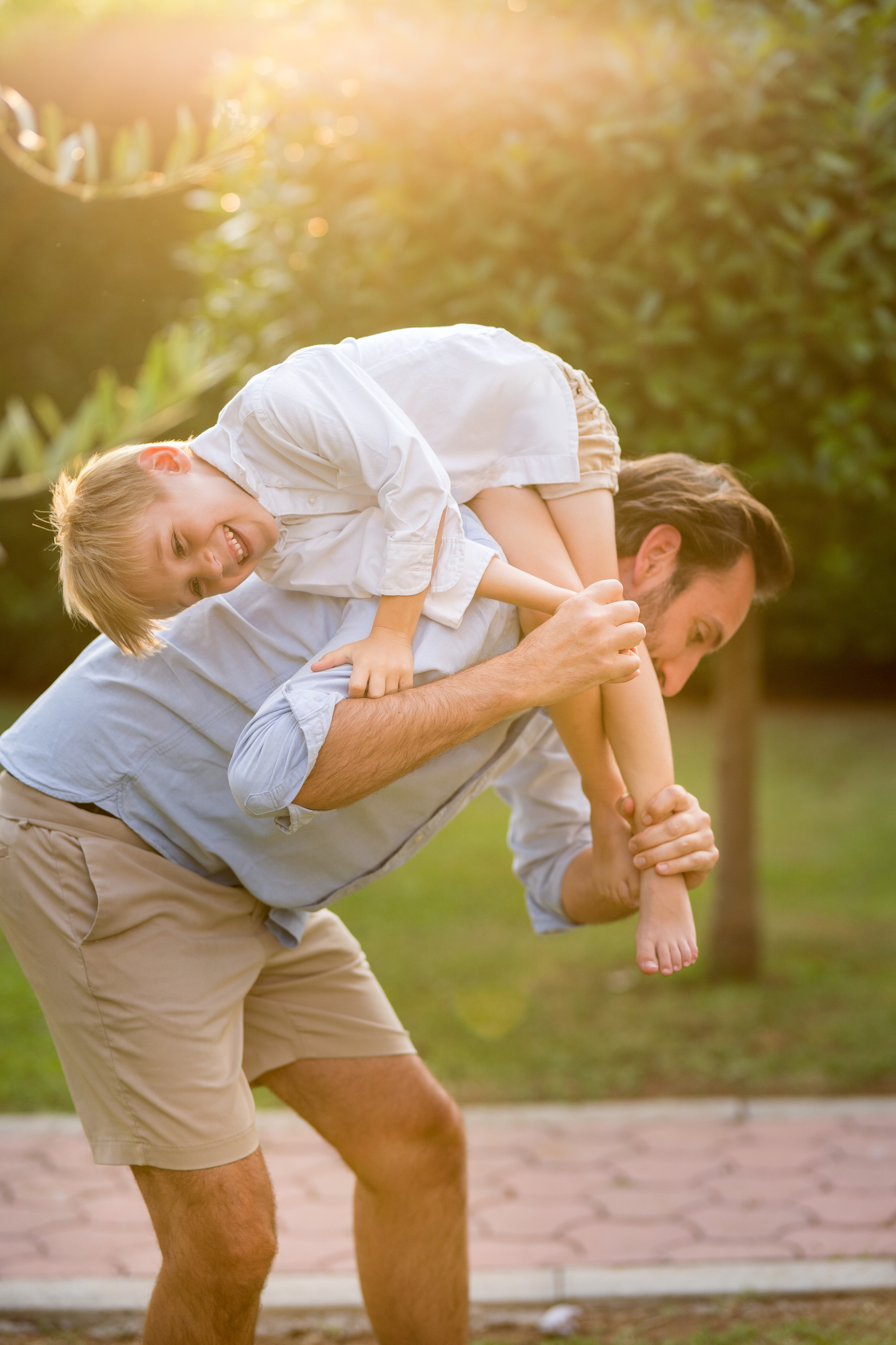 Family photo session in Podgorica, Montenegro. Kate Khaldeeva photographer in Saratov