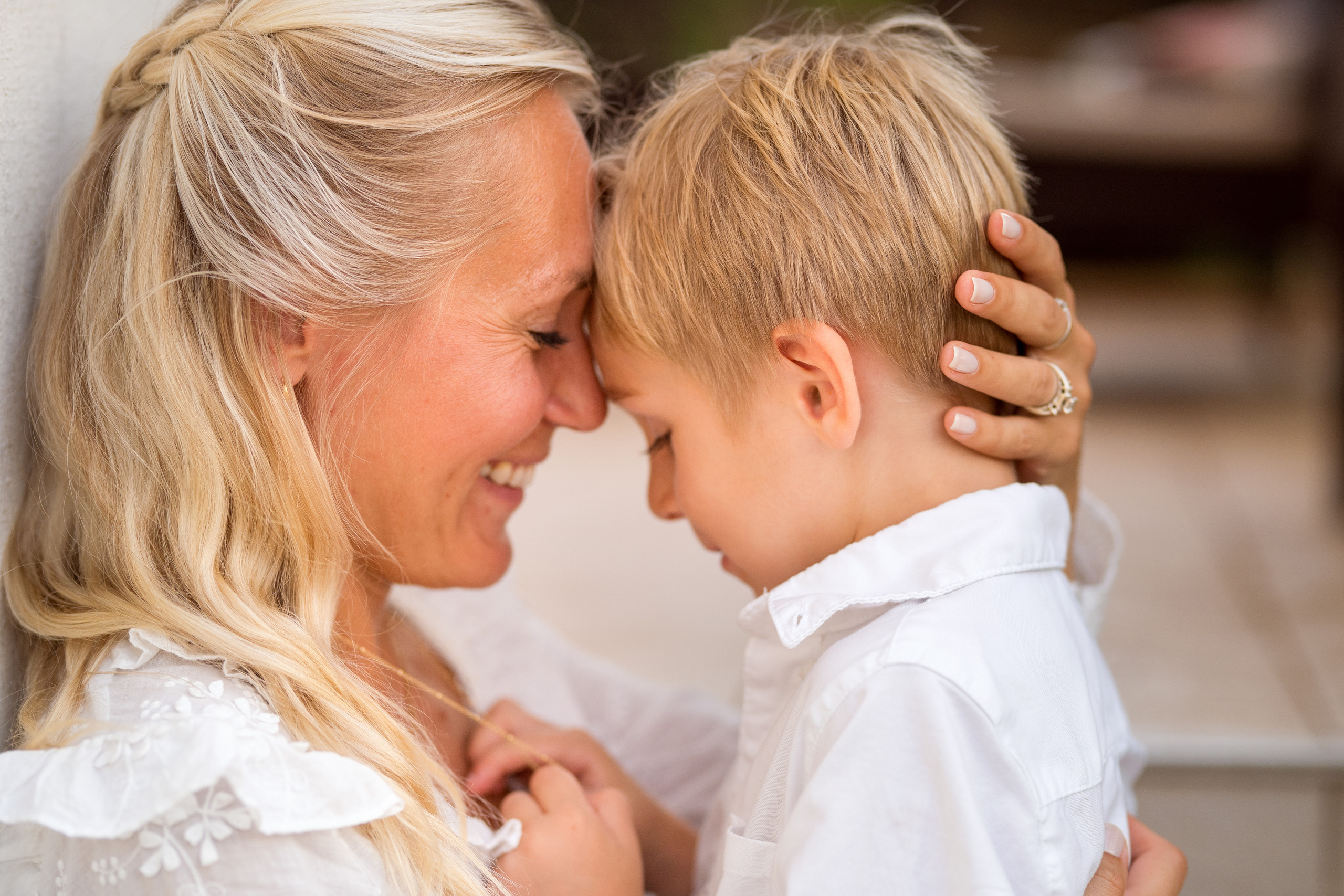 Family photo session in Podgorica, Montenegro. Kate Khaldeeva photographer in Saratov