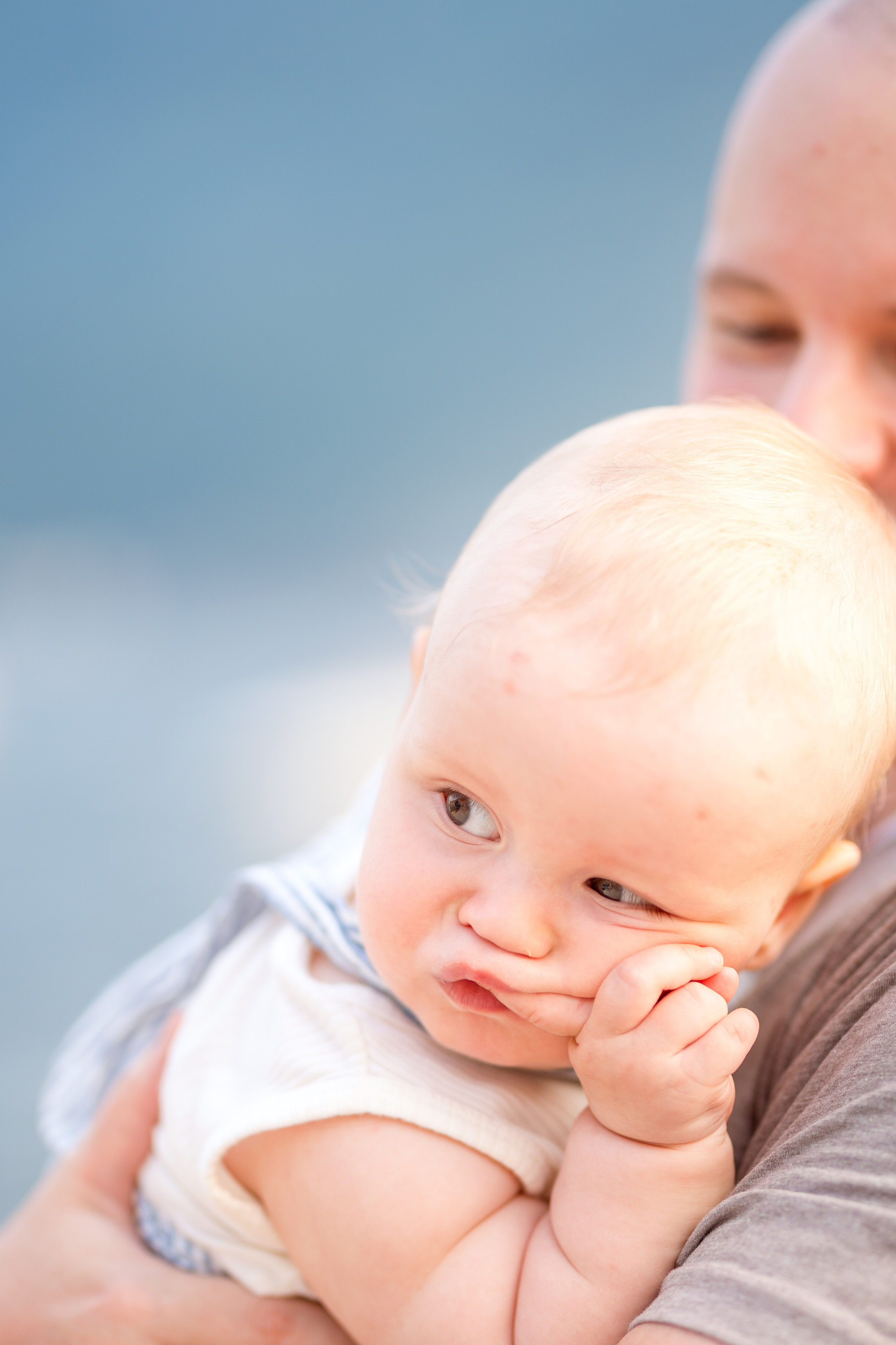 Family photoshoot in Perast Montenegro. Kate Khaldeeva photographer in Saratov