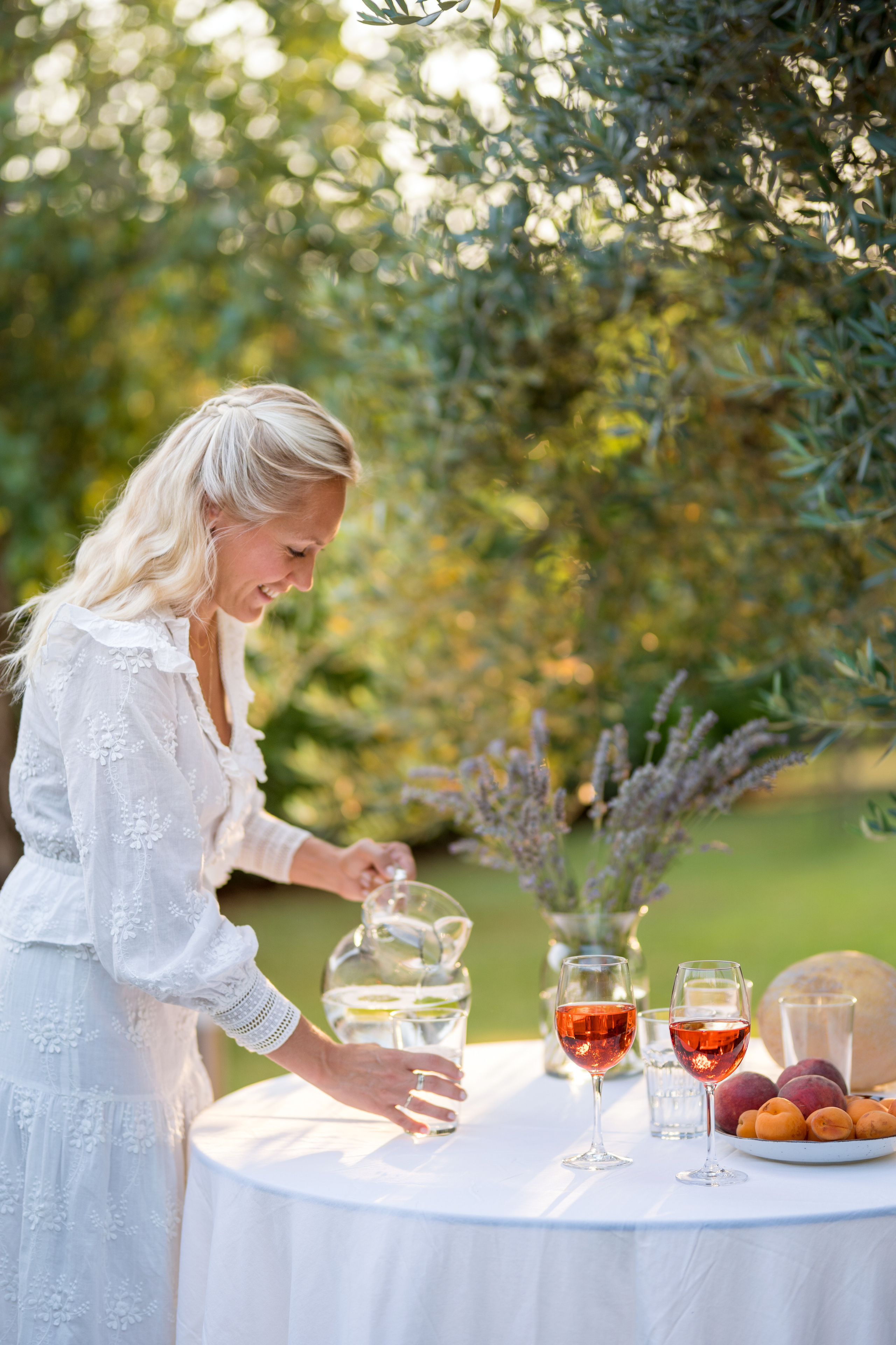 Family photo session in Podgorica, Montenegro. Kate Khaldeeva photographer in Saratov