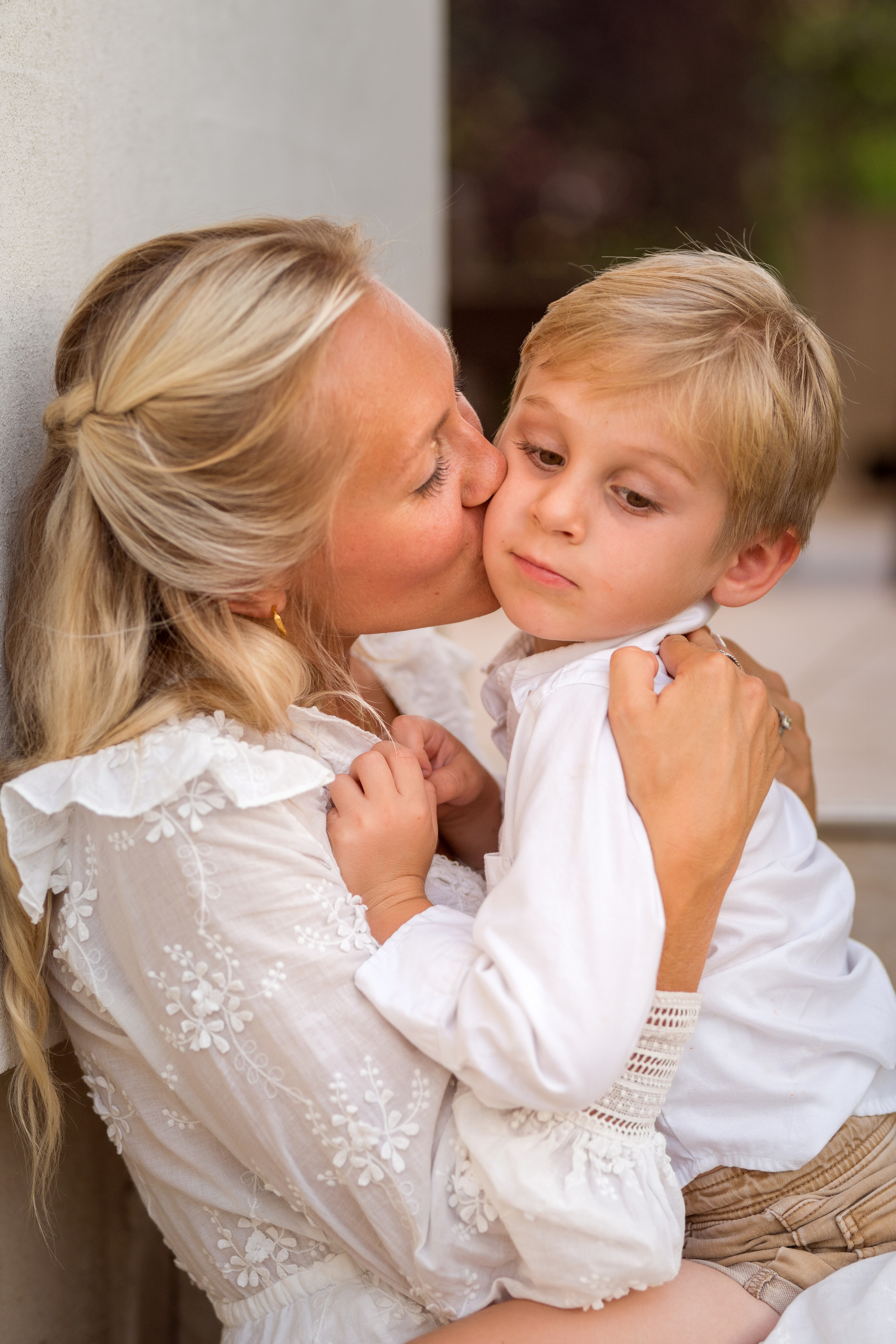 Family photo session in Podgorica, Montenegro. Kate Khaldeeva photographer in Saratov