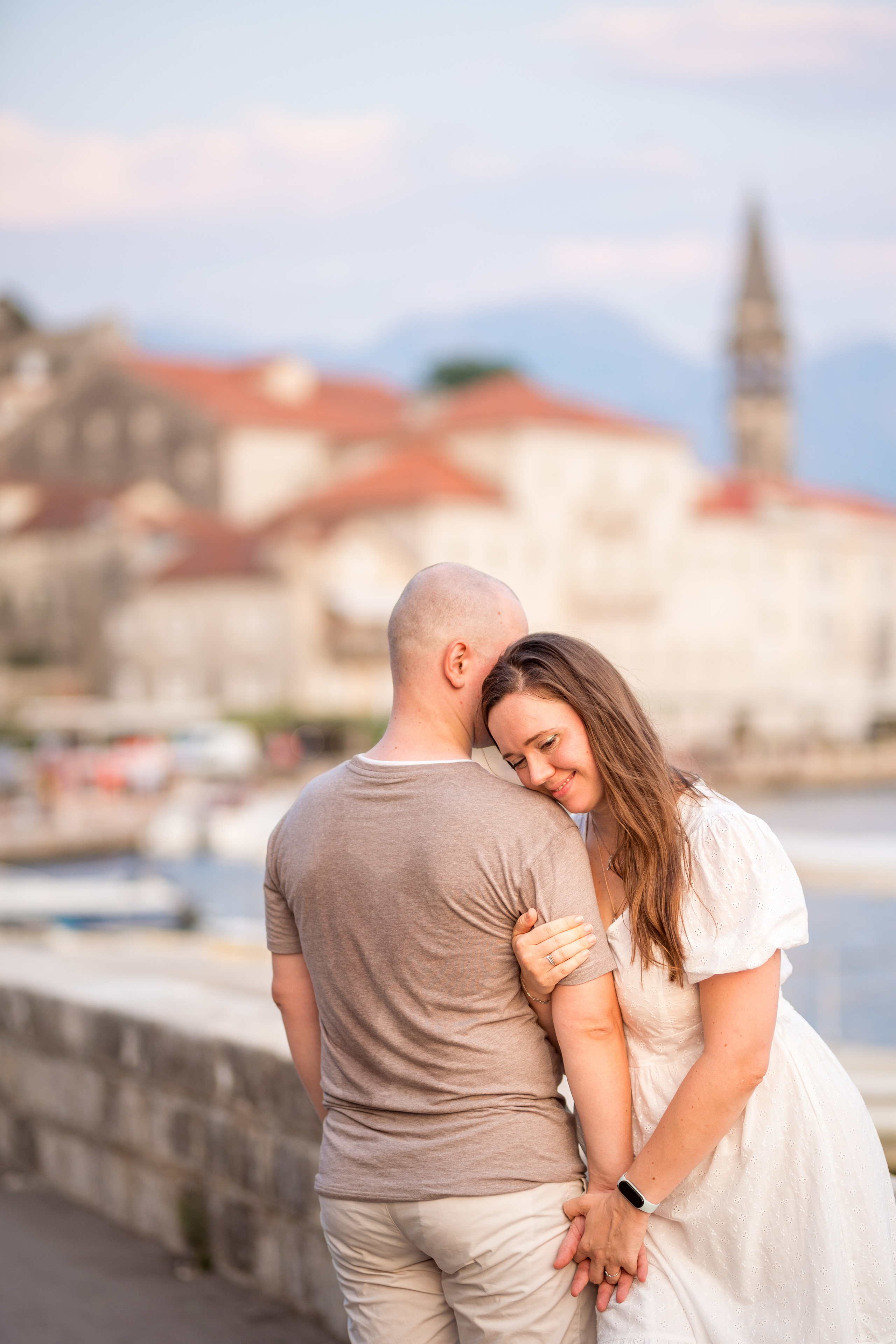 Family photoshoot in Perast Montenegro. Kate Khaldeeva photographer in Saratov