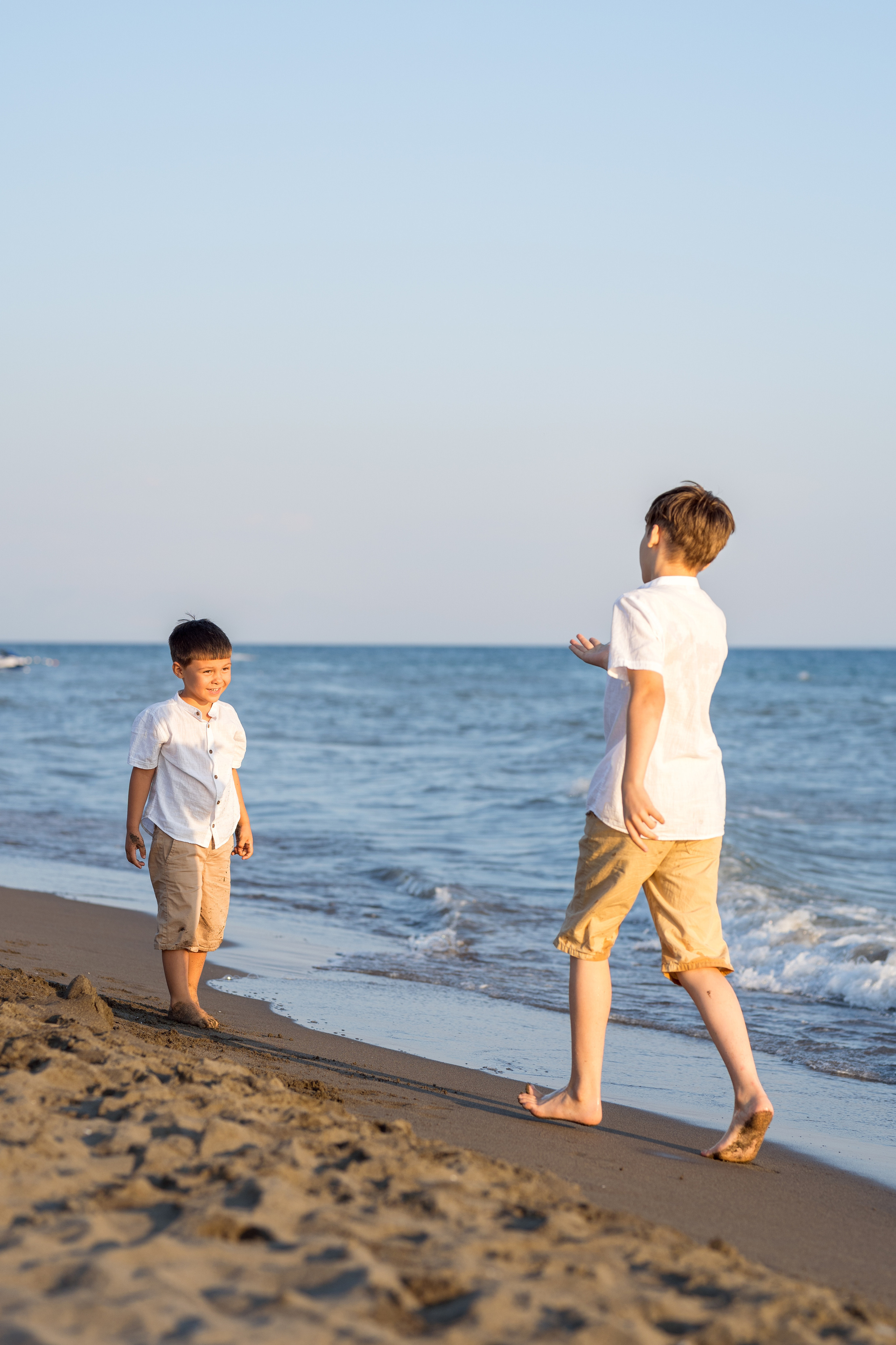 Family photo session on Adriatic Sea Montenegro. Kate Khaldeeva photographer in Saratov