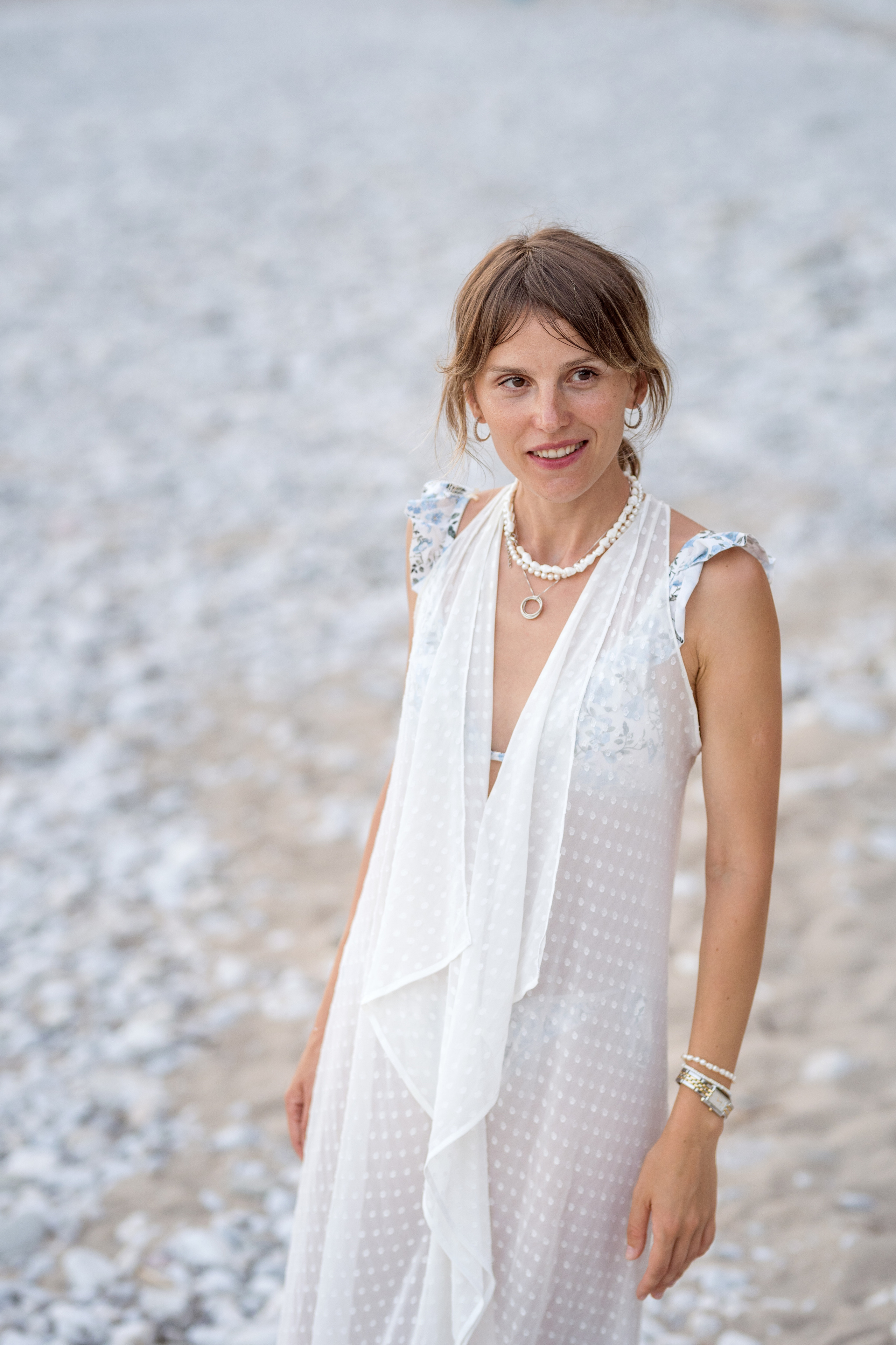 Mother and daughter photoshoot on the beach in Budva, Montenegro. Kate Khaldeeva photographer in Saratov
