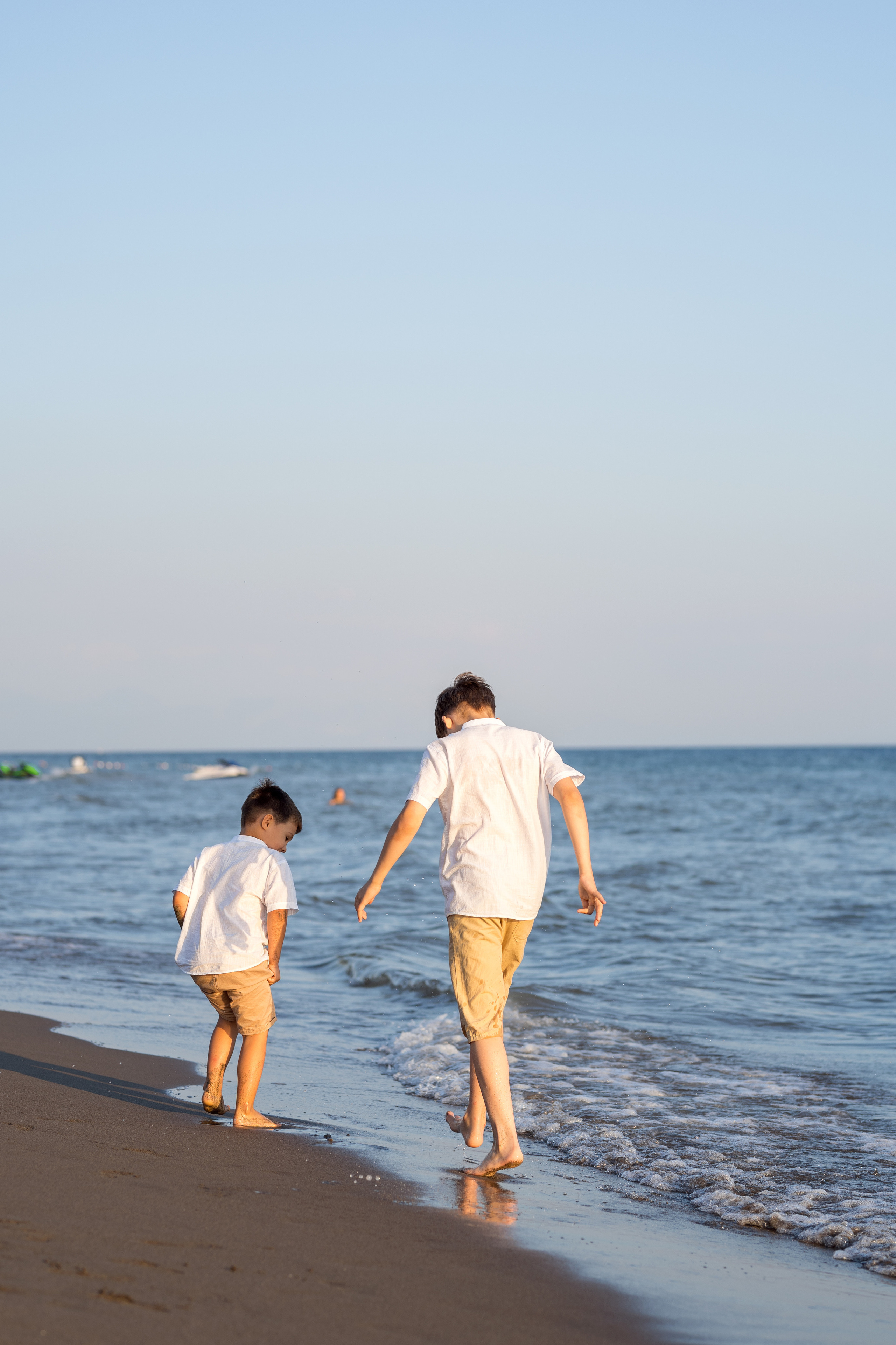 Family photo session on Adriatic Sea Montenegro. Kate Khaldeeva photographer in Saratov