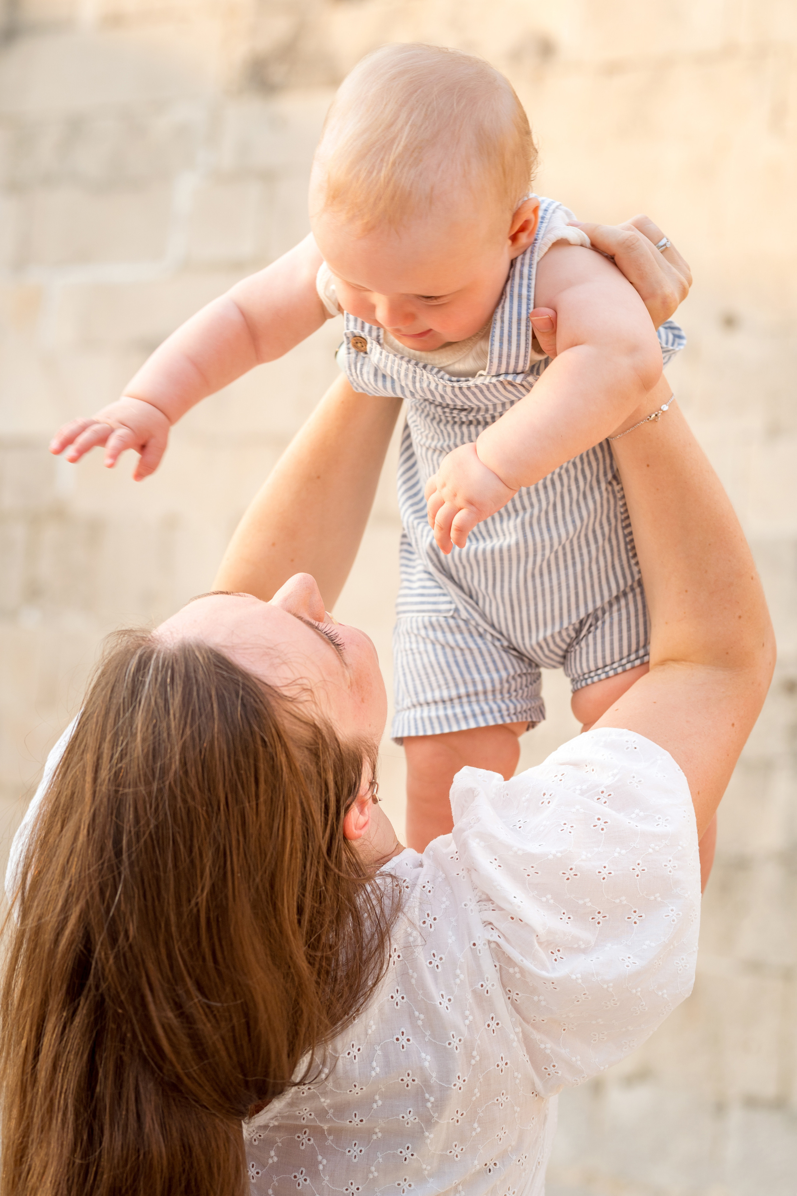 Family photoshoot in Perast Montenegro. Kate Khaldeeva photographer in Saratov