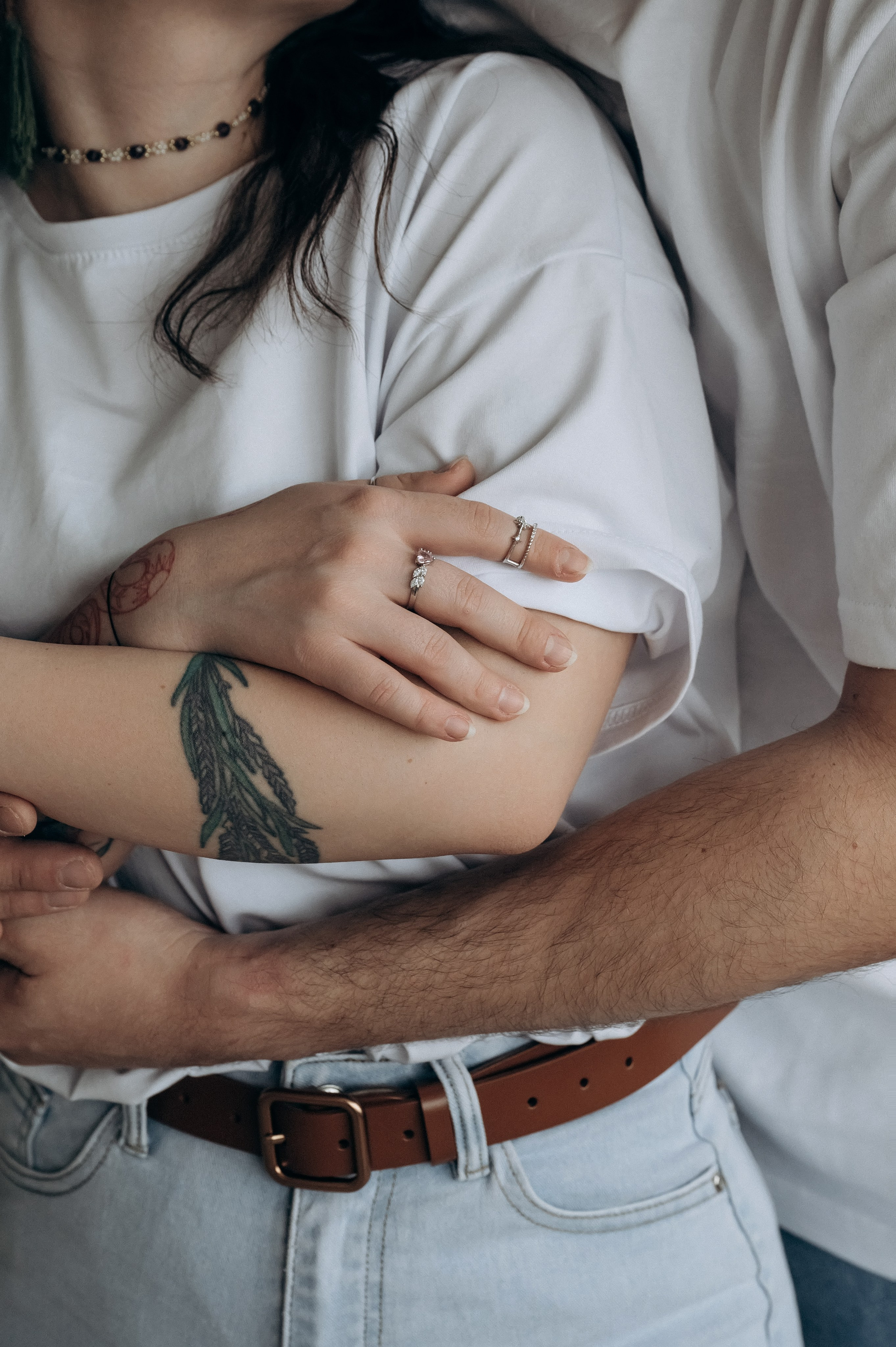 Веселая и живая фотосессия для двоих в фотостудии в Мытищах. Свадебный и семейный фотограф Виктория Носачёва. Щелково, Москва и МО