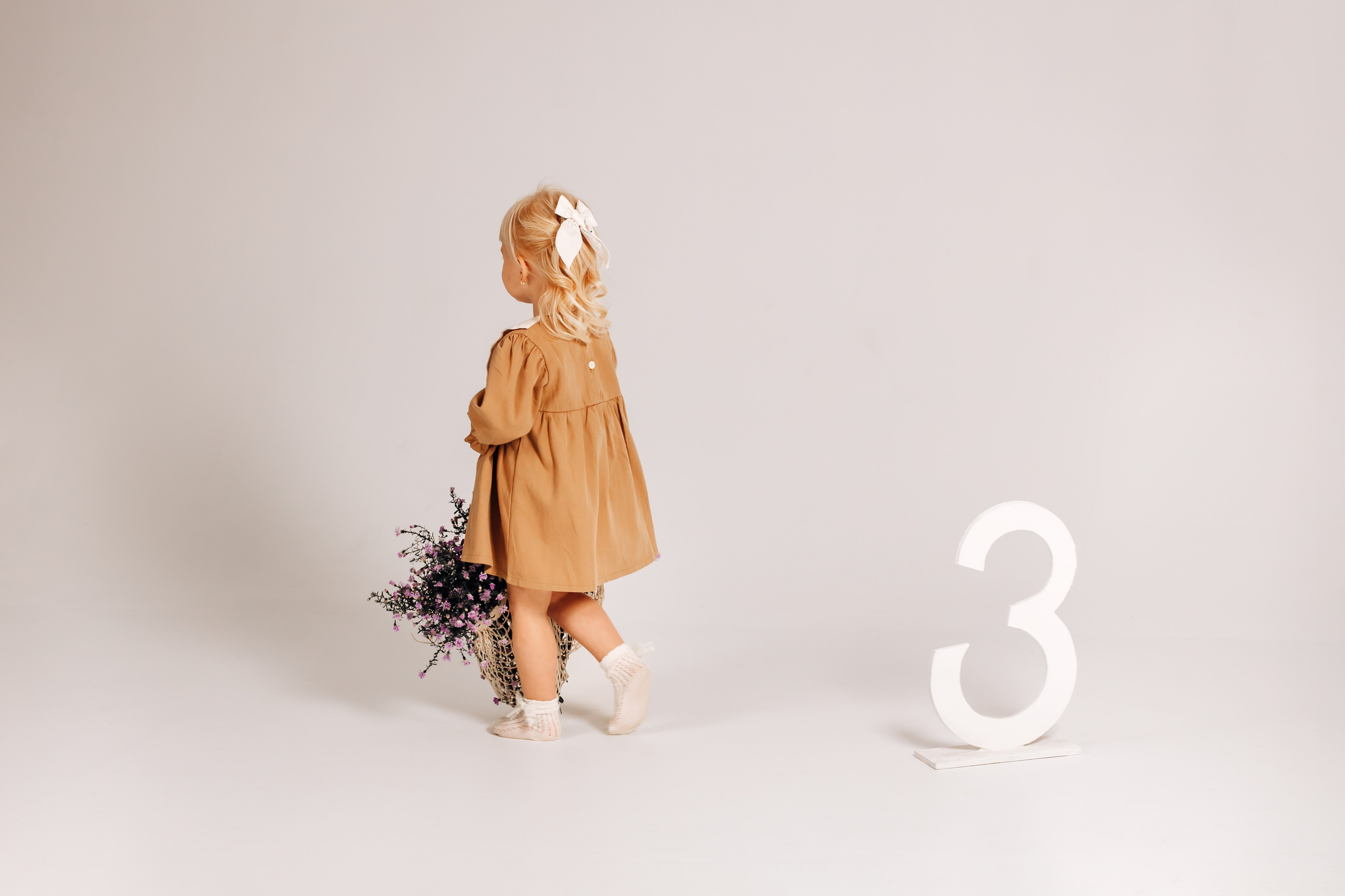 Фотосессия в студии 1 год. Свадебный и семейный фотограф в Краснодарском крае Мария Данилкина