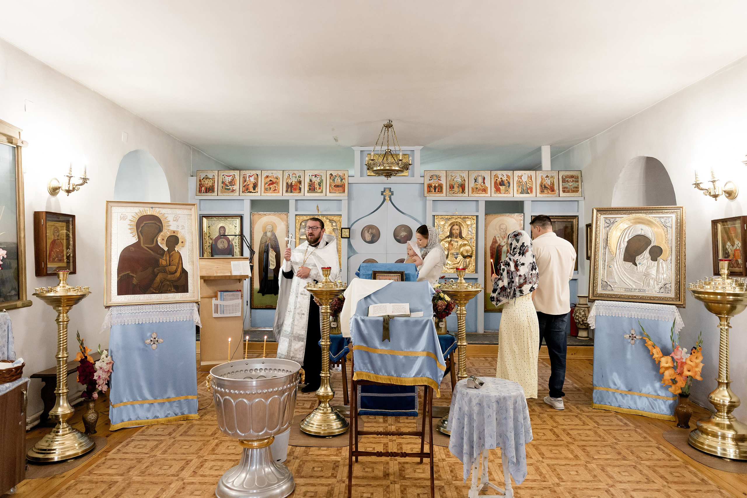 Крещение Полины в Церкви Илии Пророка. Свадебный фотограф в Пскове и Санкт-Петербурге | Анна Голикова