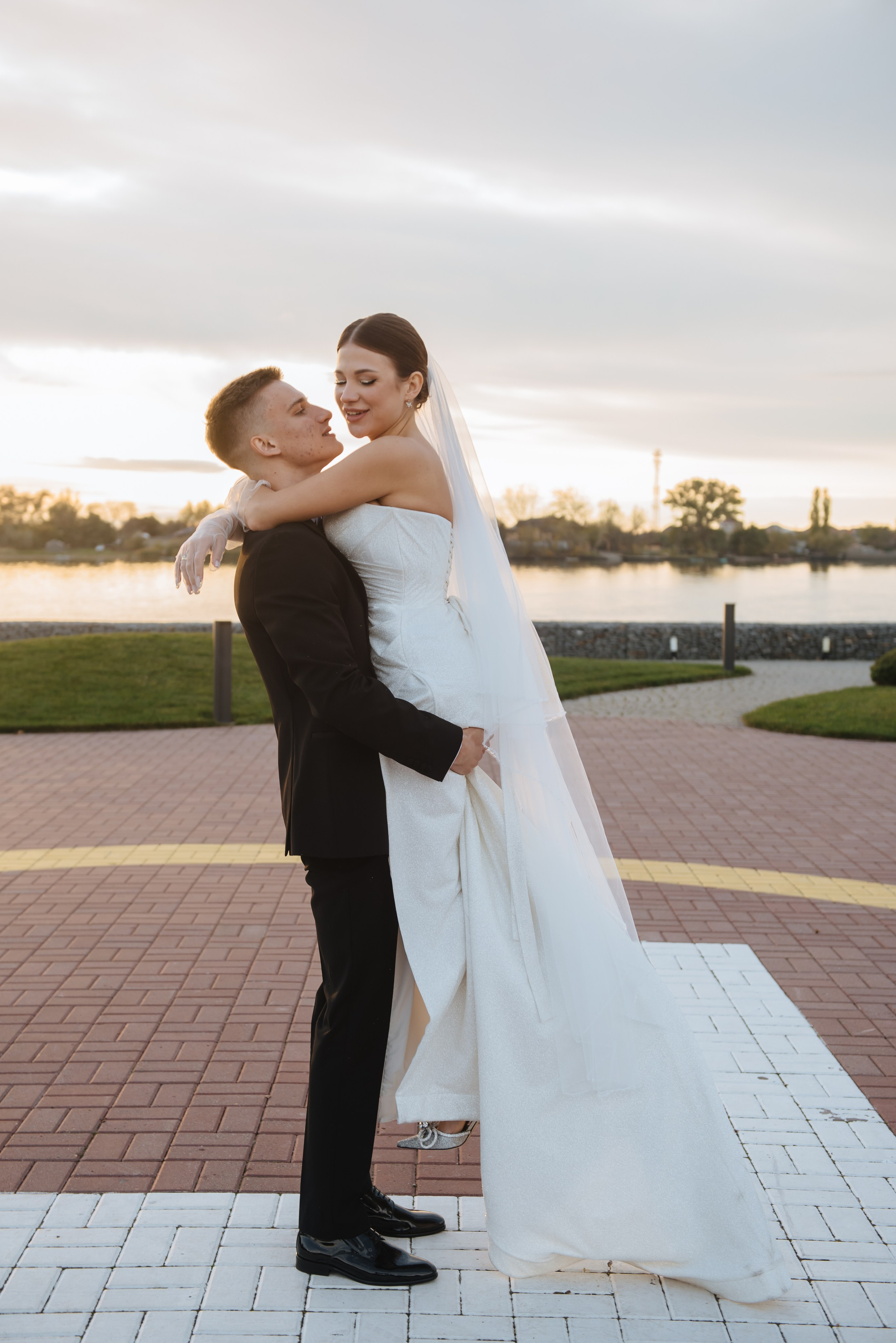 Мила и Жора. Главная