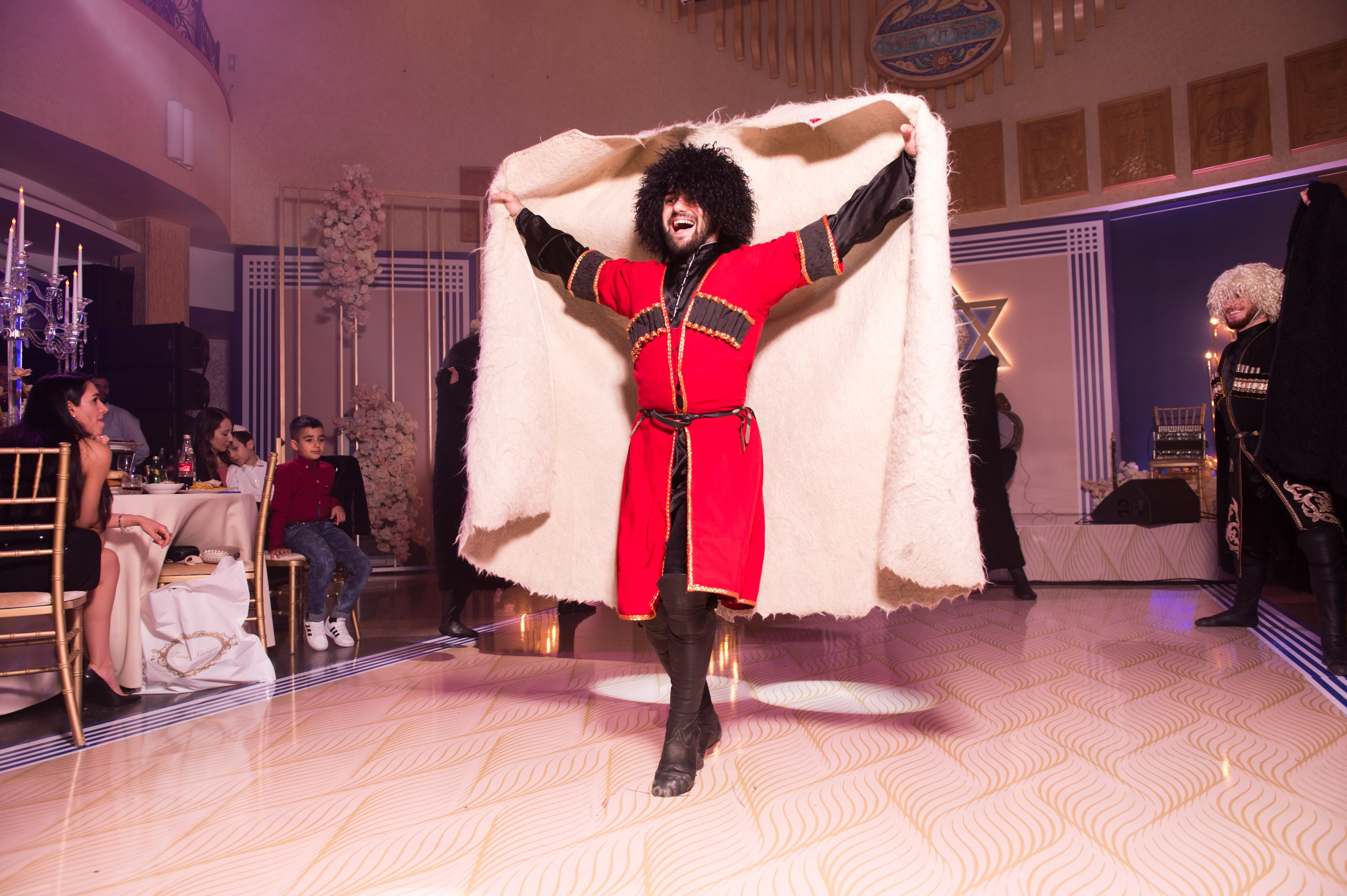 Бар-Мицва Альберта. Репортажный фотограф и видеограф Слава Думчев. Тимбилдинги, отчетники, корпоративы