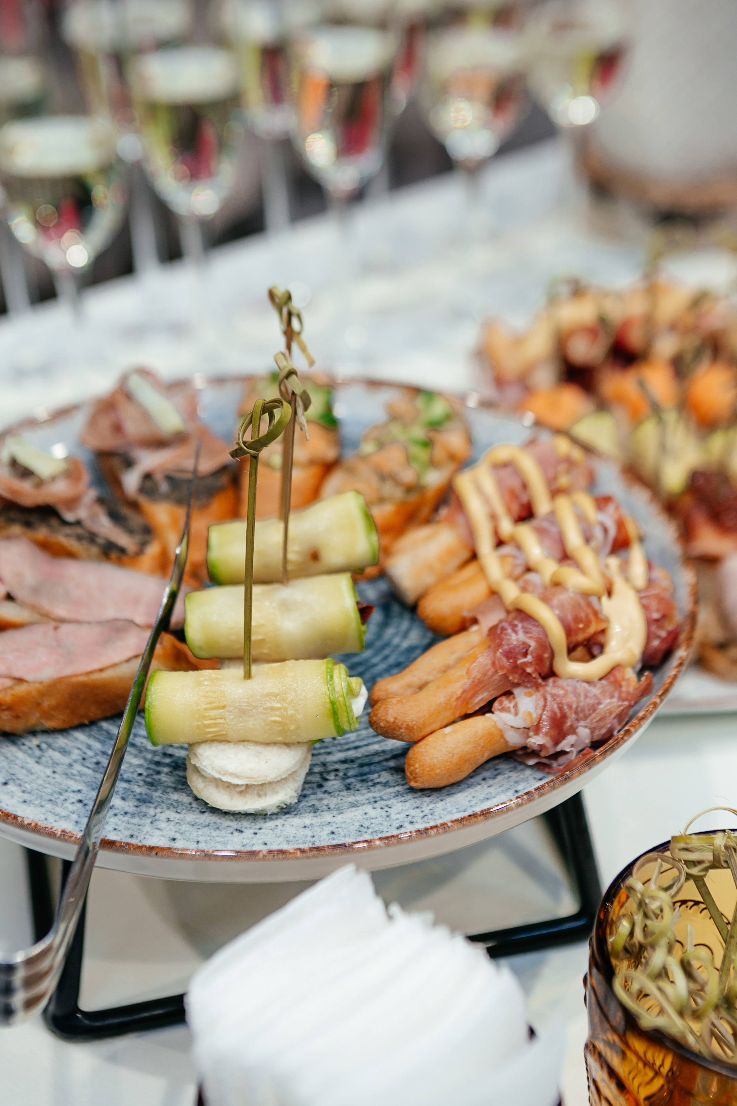 Открытие магазина SAVAGE. Контент фотограф, съемка для маркетплейсов, фуд съемка и репортажи в Новосибирске Ралия Галеева