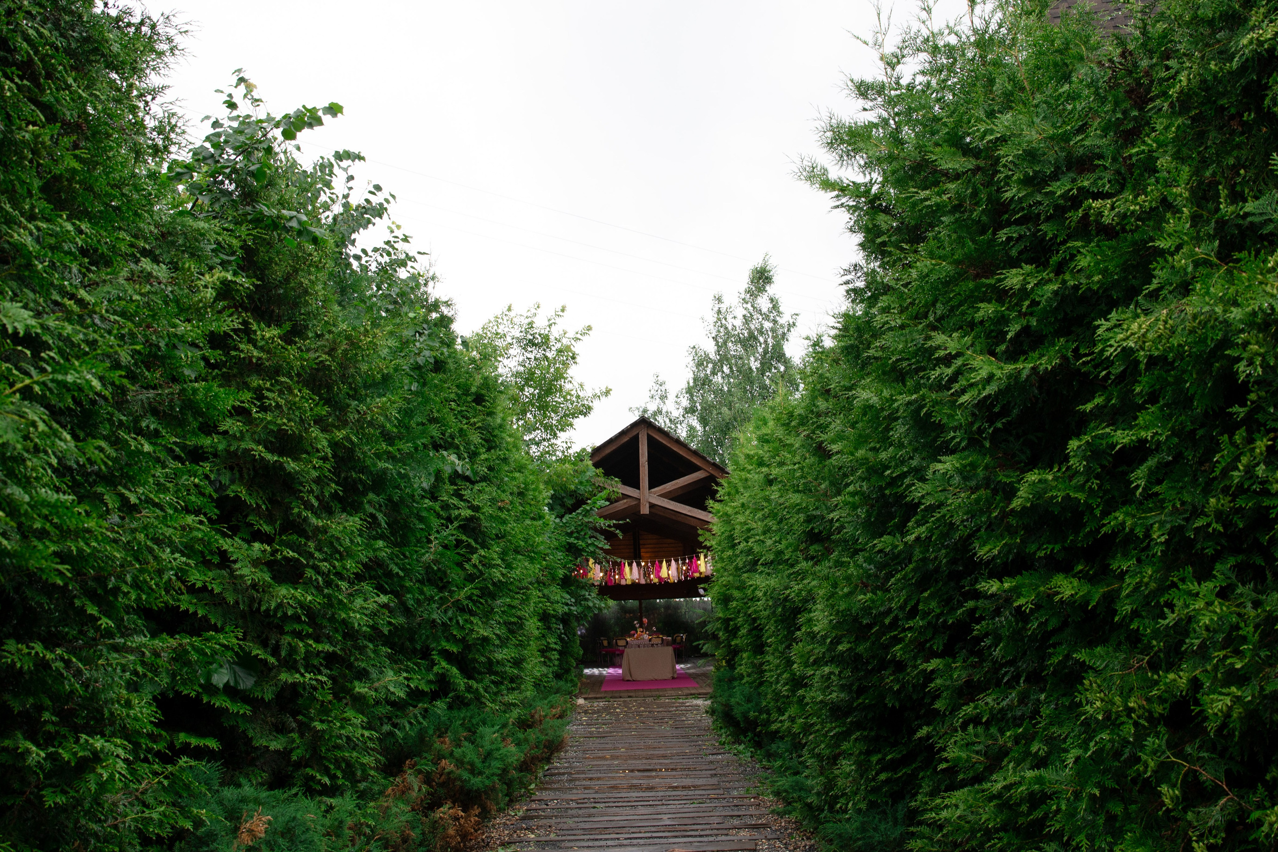 Свадебная съемка в Москве — Профессиональный свадебный фотограф для вашей свадьбы, фото и видео услуги. Фотограф Аделина Raw