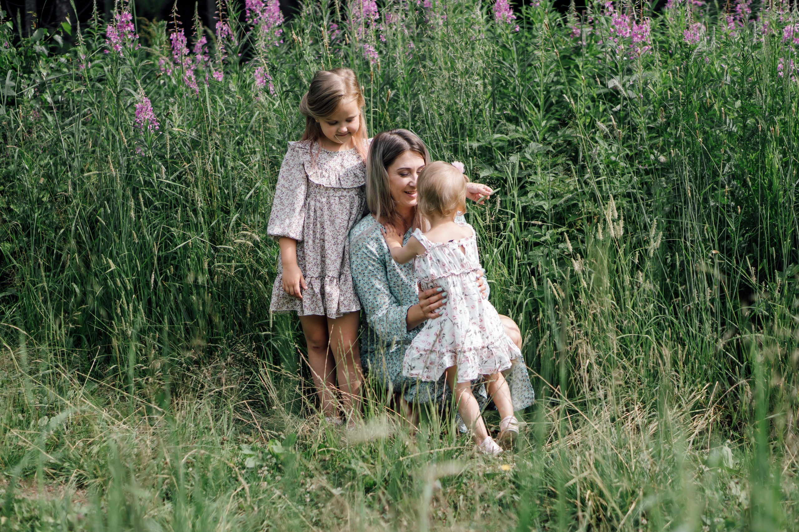 Семейная фотоссесия на природе. Свадебный фотограф в Дмитрове
