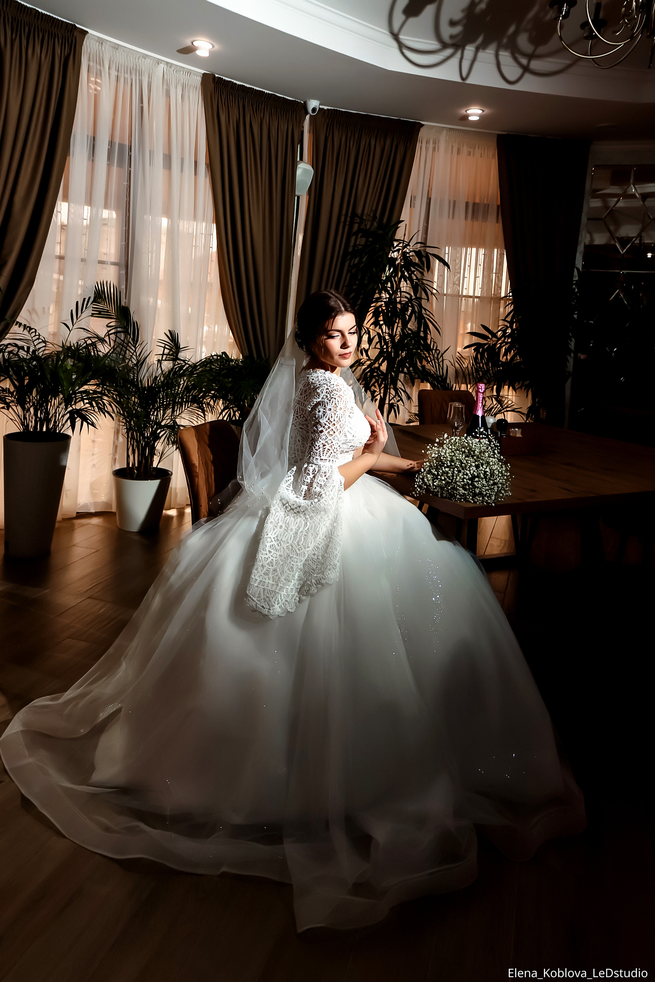 Кристина и Виталий. Фото и видео, свадебная, семейная, индивидуальная, школьная съёмка