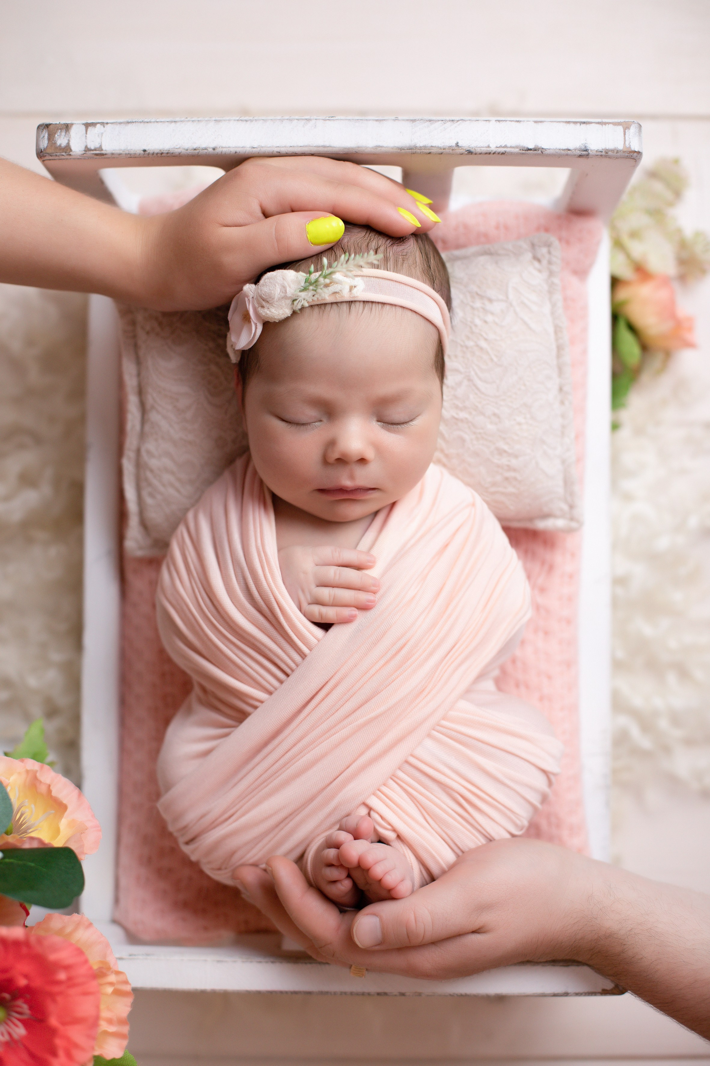 Новорожденные девочки. Фотограф новорожденных в Нижнем Новгороде Белякова Оксана