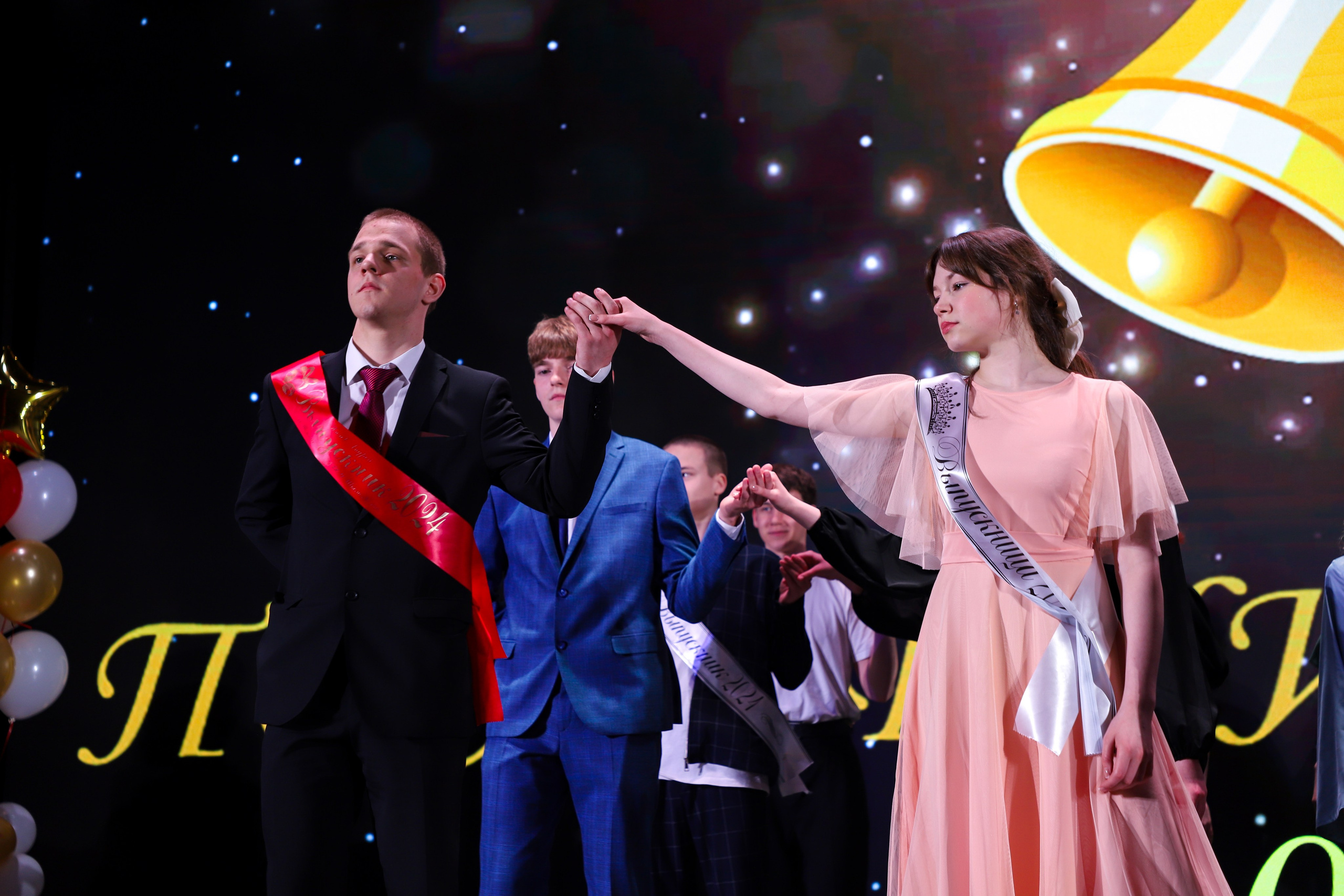 Последние звонки в школе. K-pop (и не только) фотограф в Москве Светлана Полякова