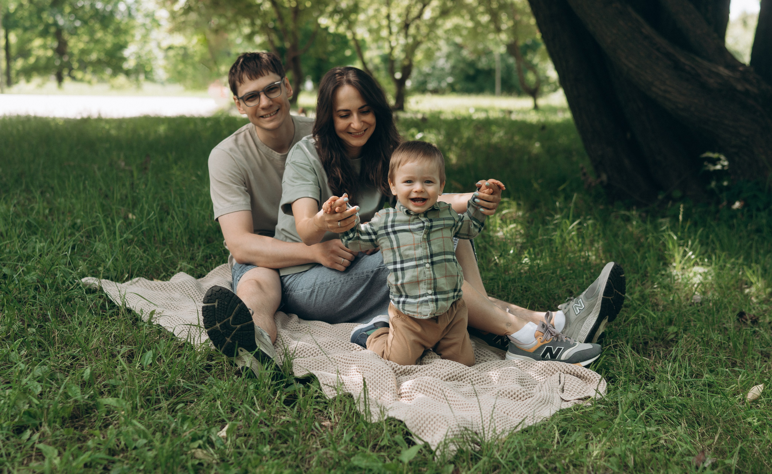 Прогулка в парке. Семейный, ньюборн фотограф, фотограф на роды в Москве, Виктория Тюльдюкова