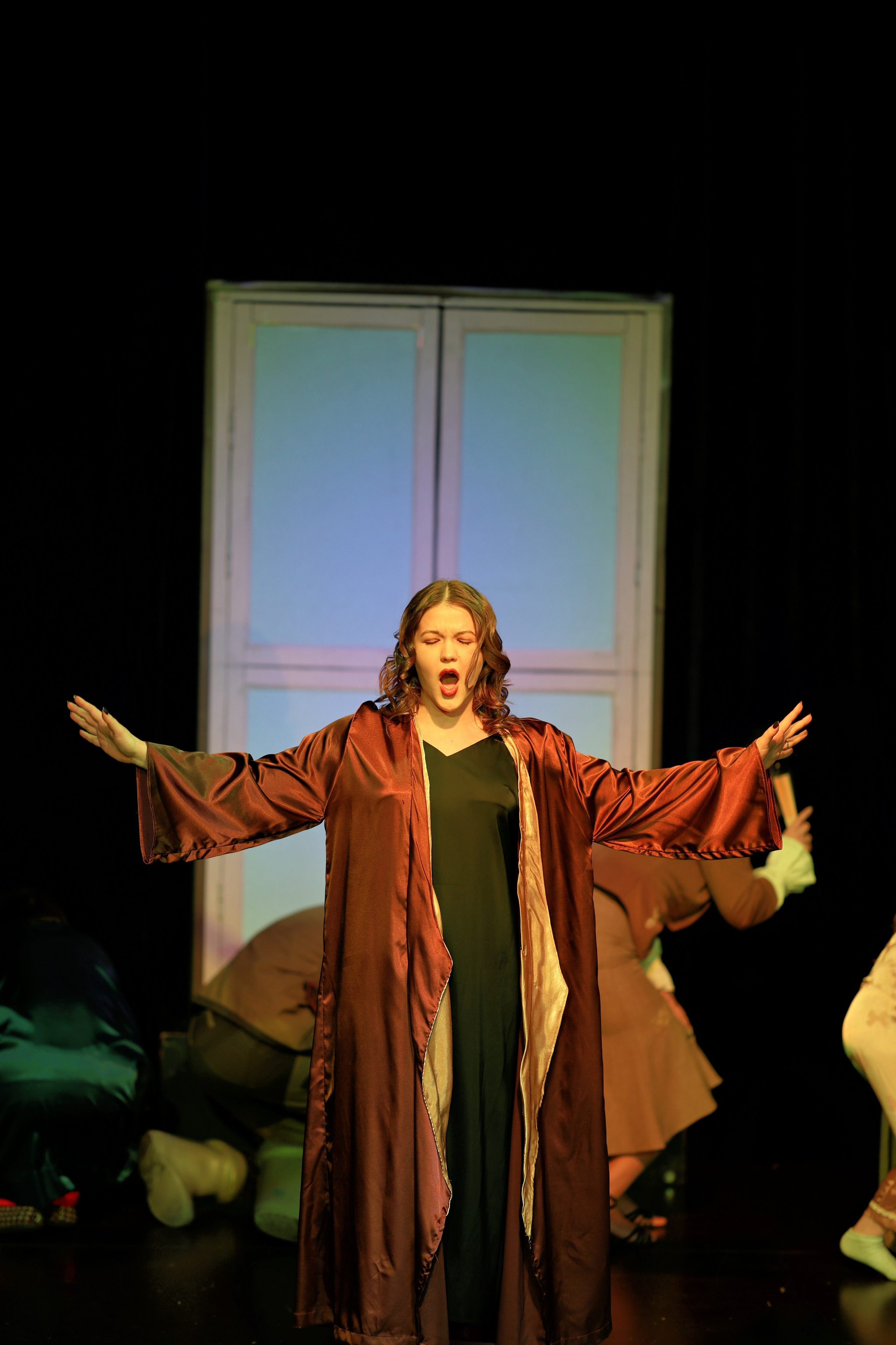 В шкафу с призраком (2). Фотограф Денис Болдинов. Москва